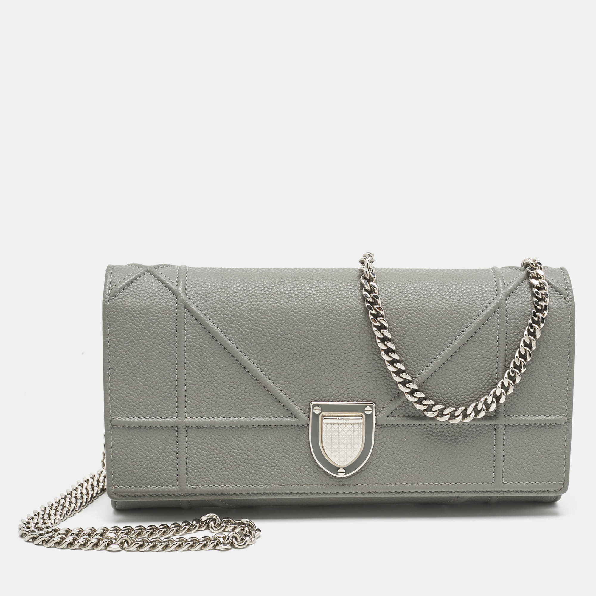 Pre Owned محفظة بسلسلة ديور ديوراما جلد وردي أبيض فاتح