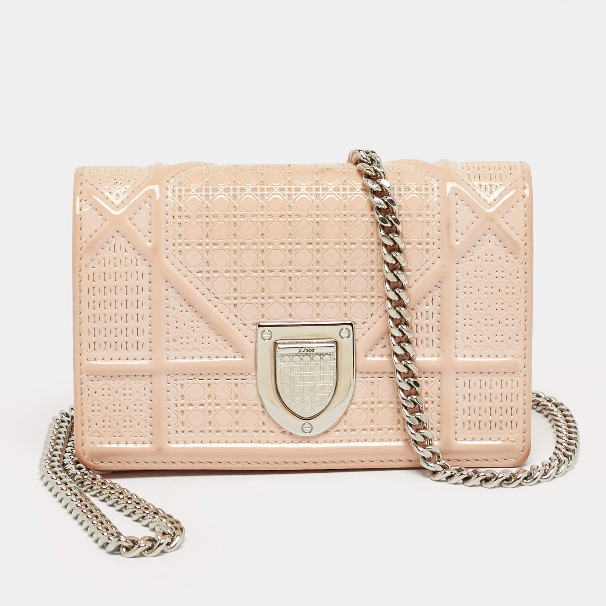 Pre Owned Dior Beige Microcannage Patent Leather Baby Diorama Bag