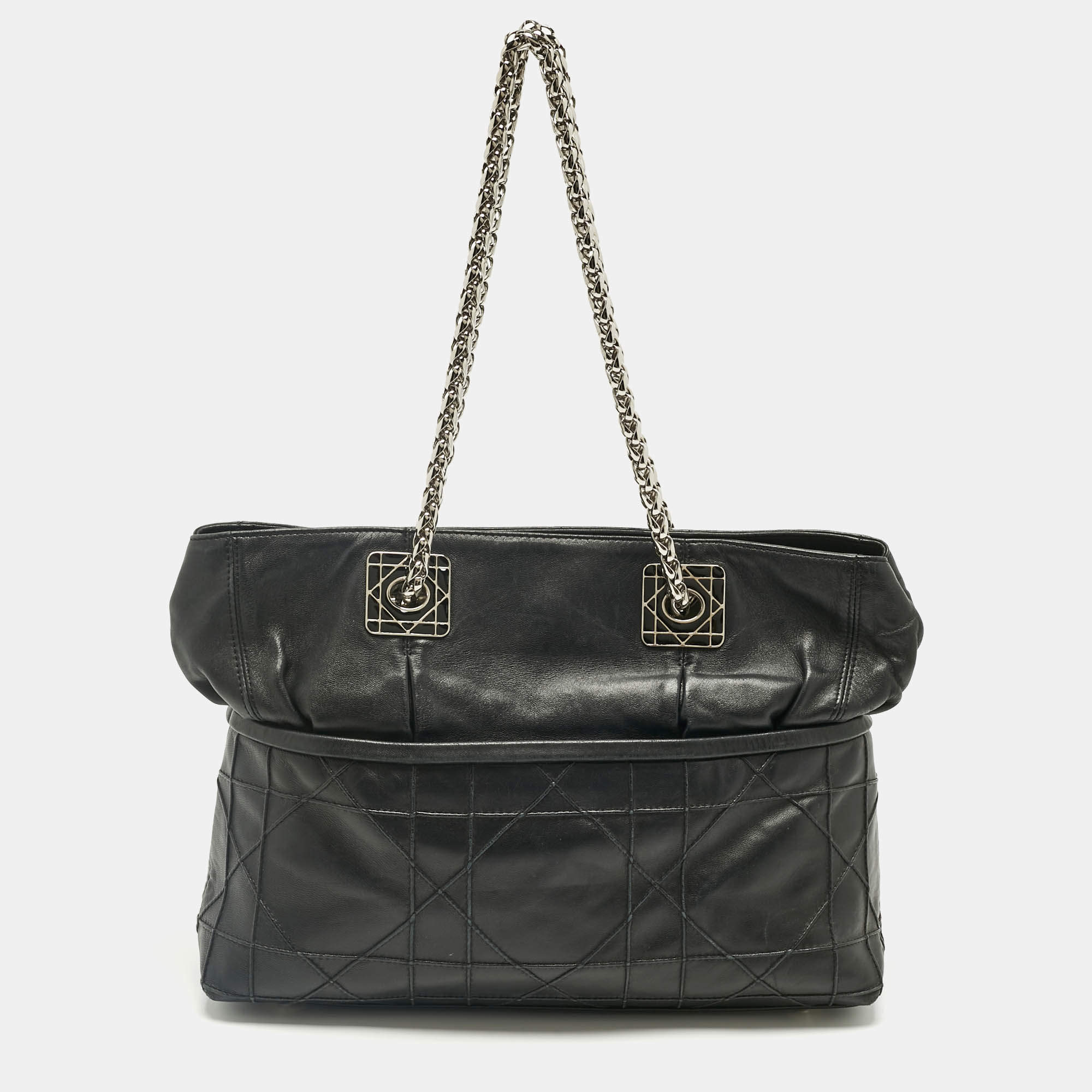 Pre Owned Dior Black Cannage Leather Granville Chain Link Tote