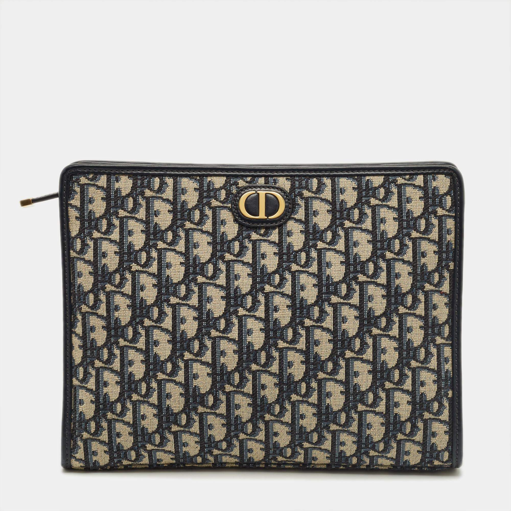 Pre Owned Dior Blue Oblique Jacquard Canvas 30 Montaigne Pouch