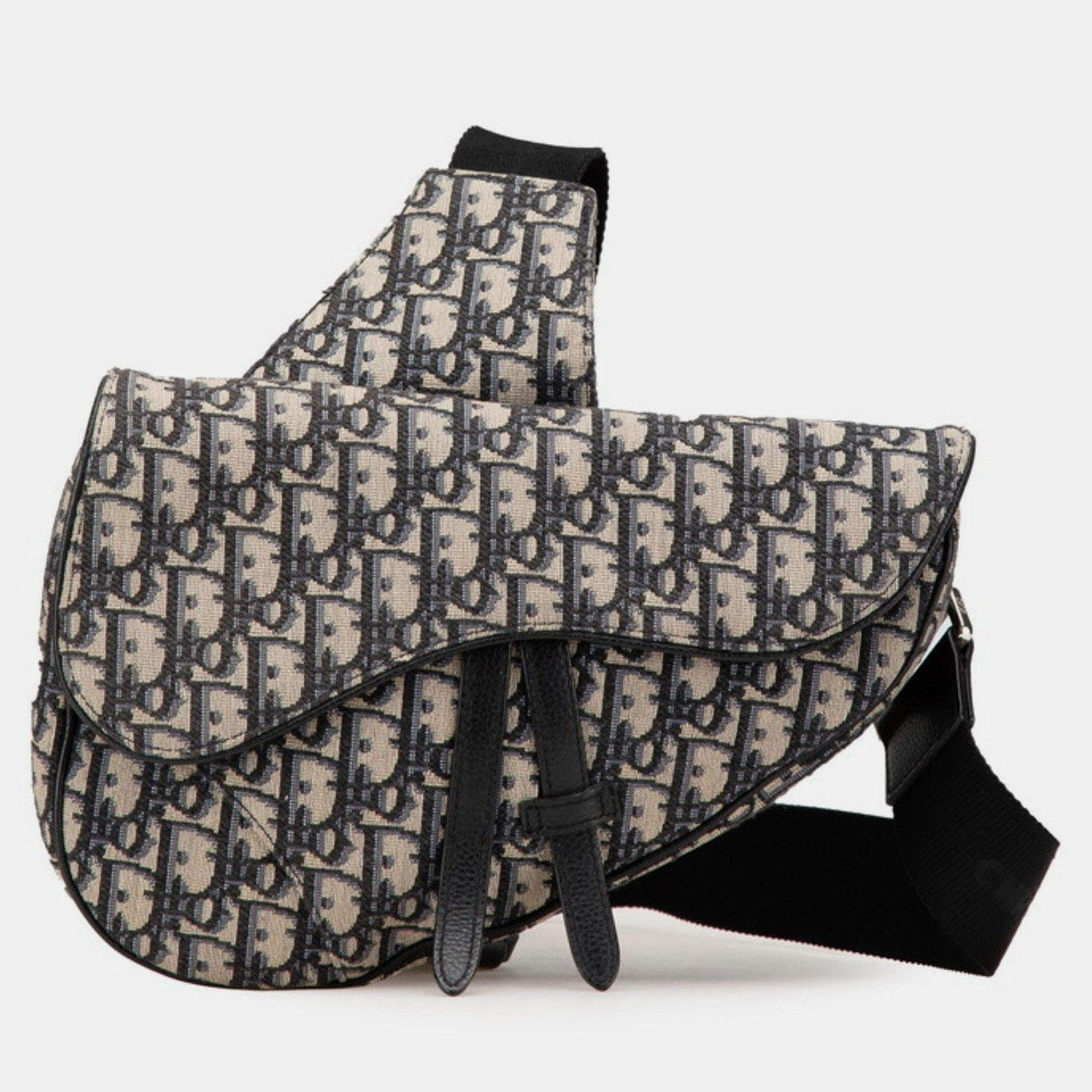 مملوكة مسبقًا حقيبة كتف ديور سادل أوبليك كانفاس جلد كحلية بيج للجسم