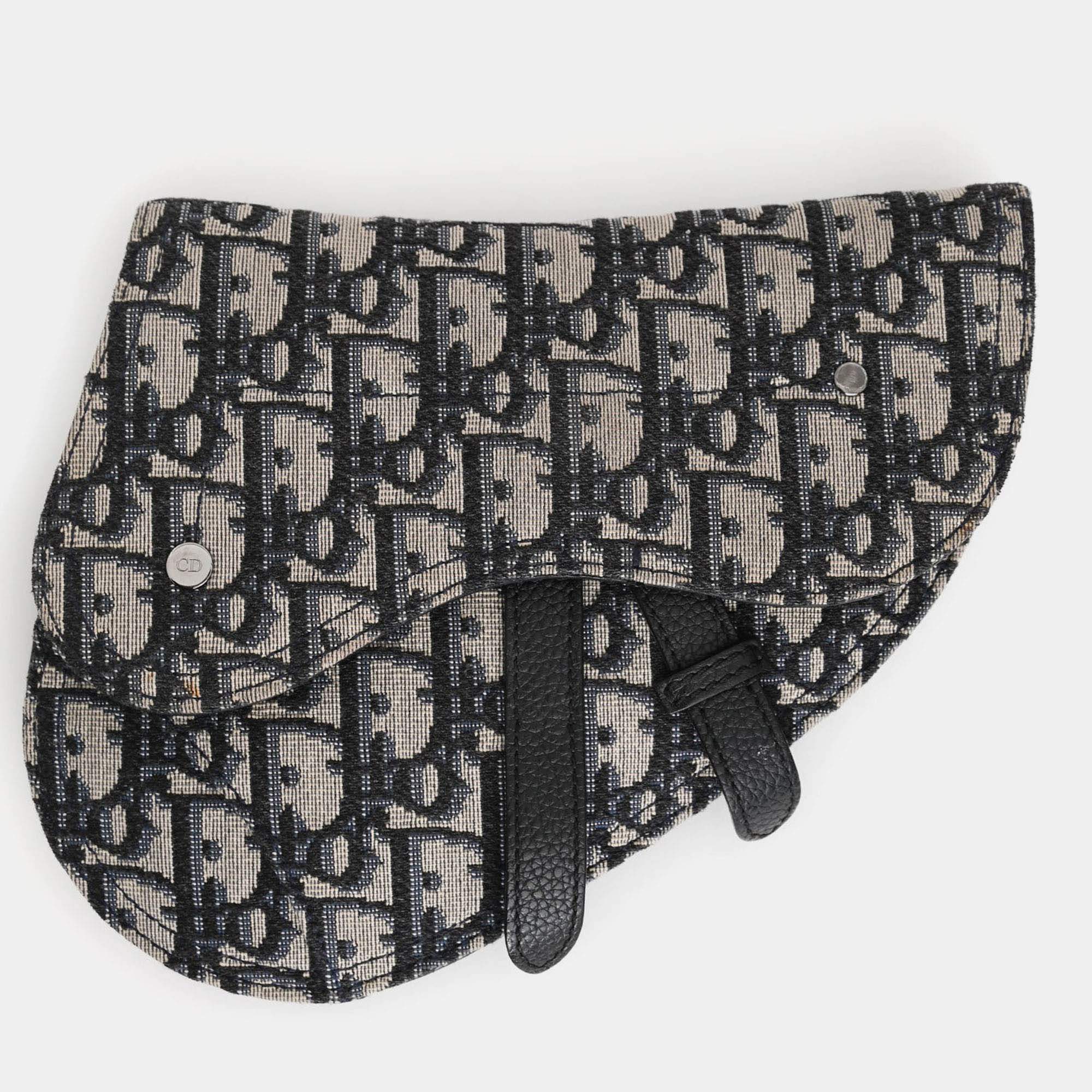 مملوكة مسبقًا Dior 2020 Beige/Navy Saddle Oblique Belt Bag