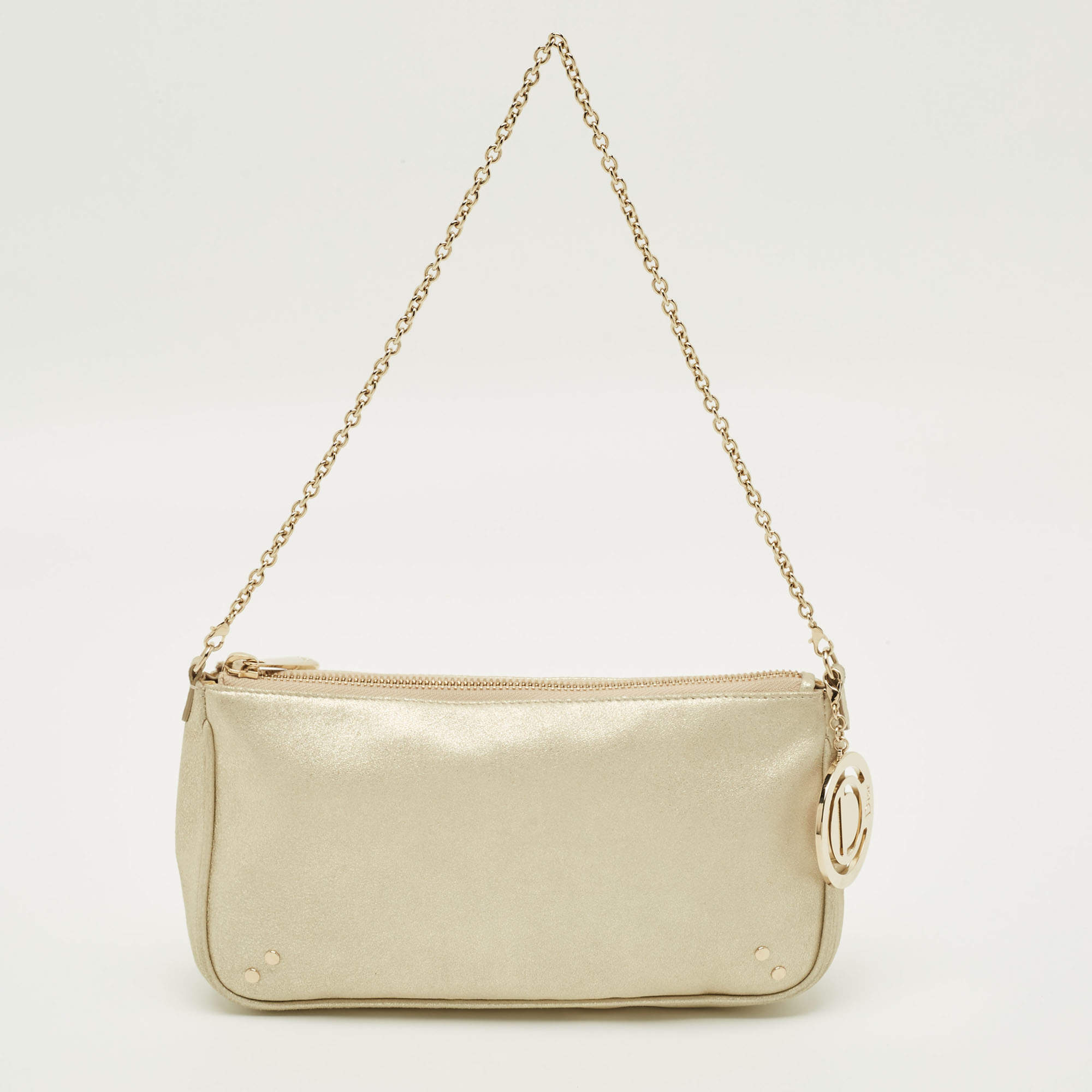 Pre Owned حقيبة ديور بحمالة سلسلة جلد لماعة ذهبية