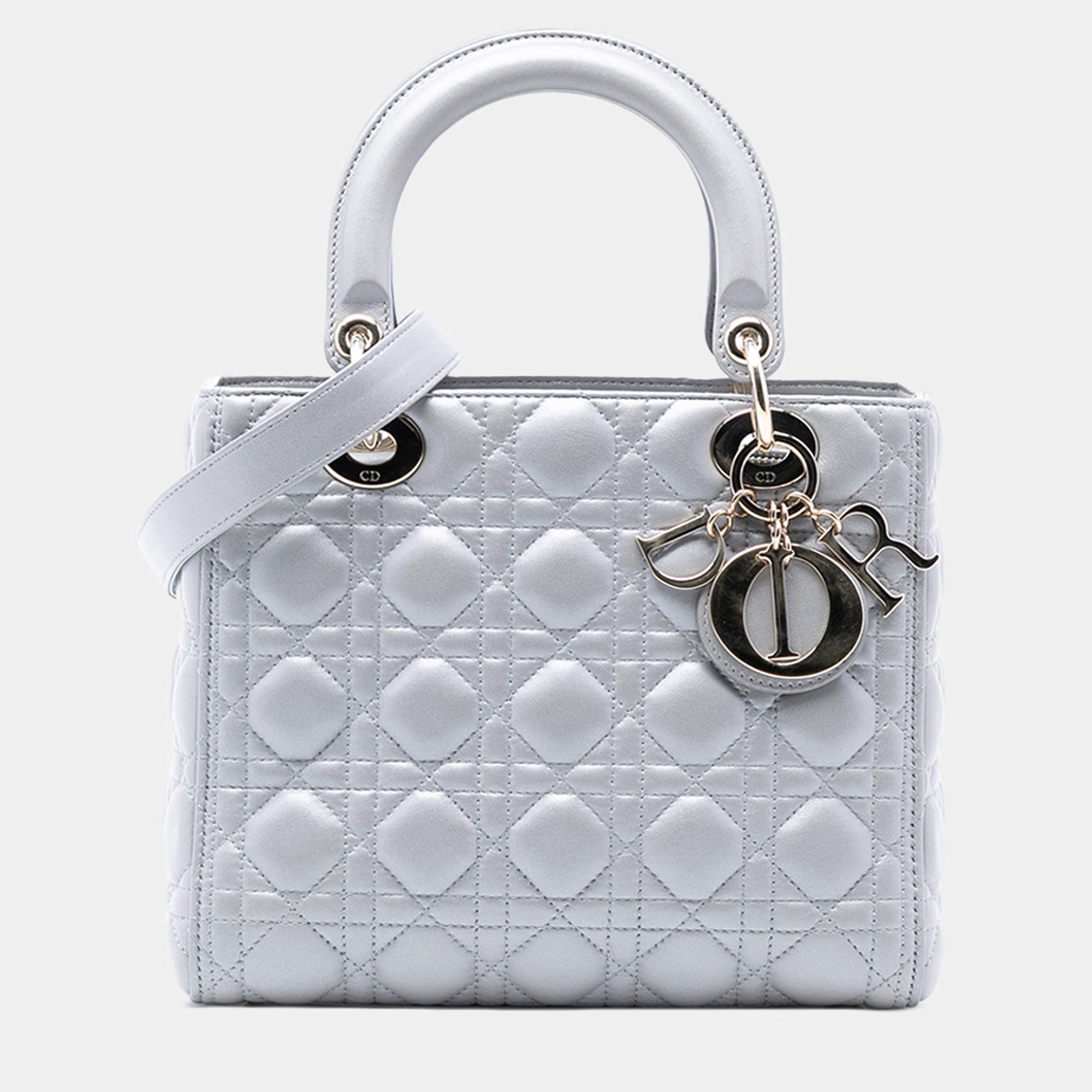 Pre Owned حقيبة ديور ليدي ديور كاناج متوسطة جلد حمل لؤلؤي