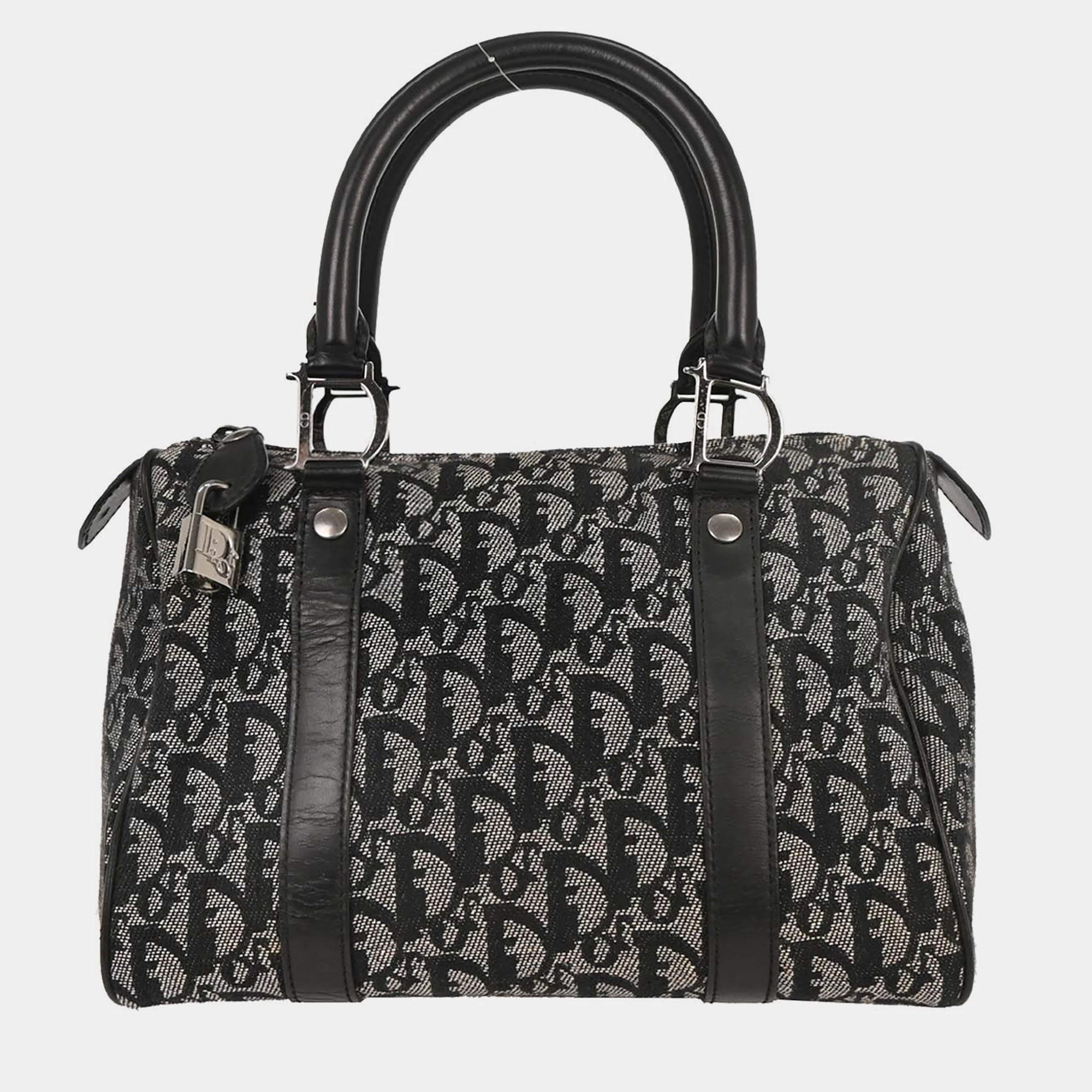 مملوكة مسبقًا حقيبة يد كريستيان ديور تروتر سوداء دافل