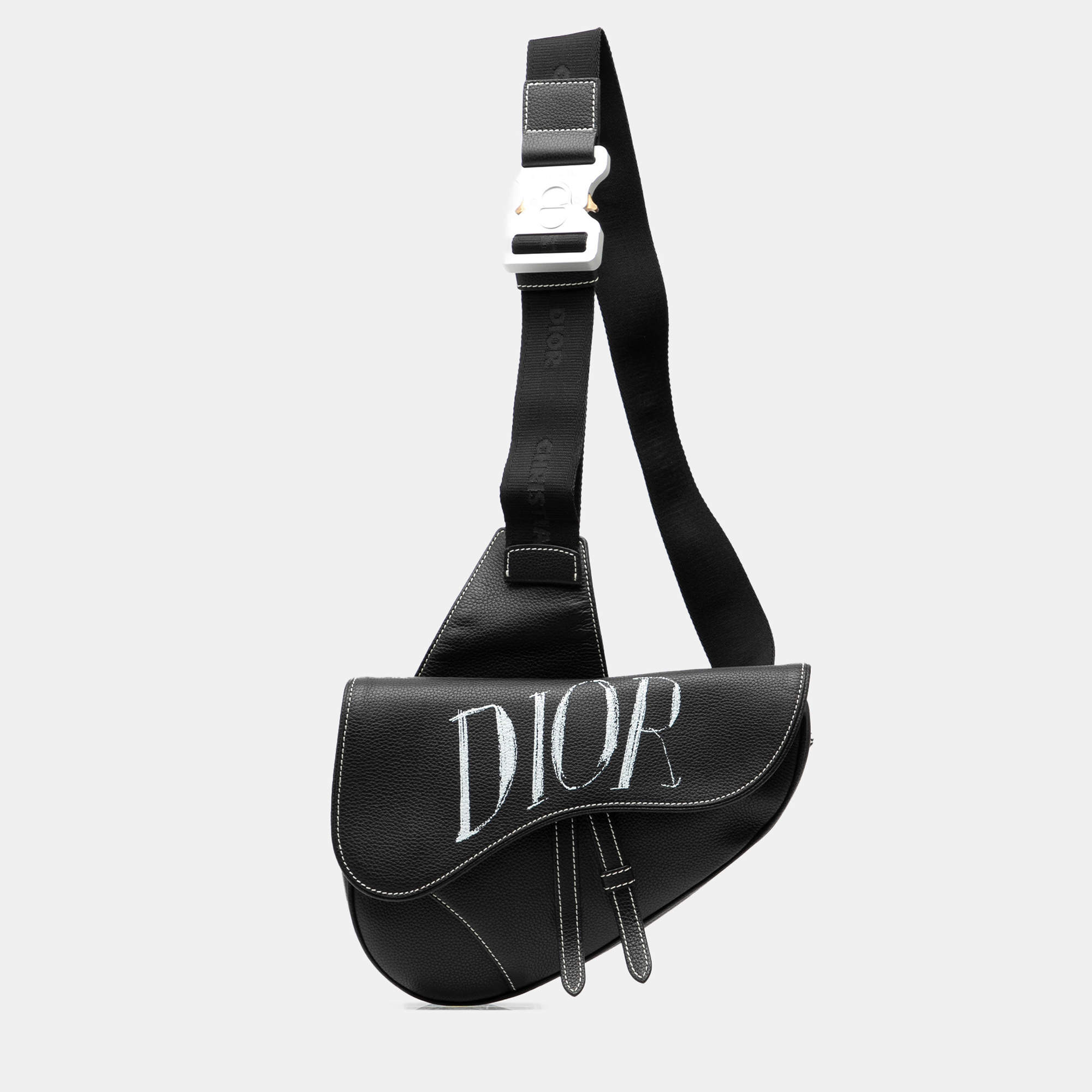 مملوكة مسبقًا Dior Black Alex Foxton Grained Calfskin Saddle Bag