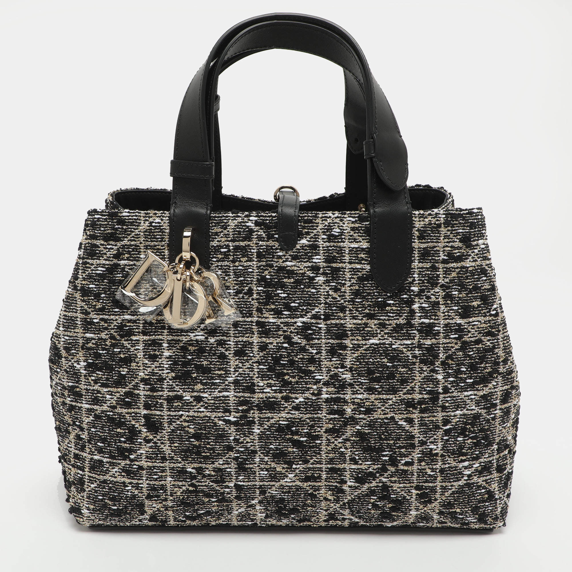 مملوكة مسبقًا Dior Toujours Medium Black/Gold Leather and Tweed Tote