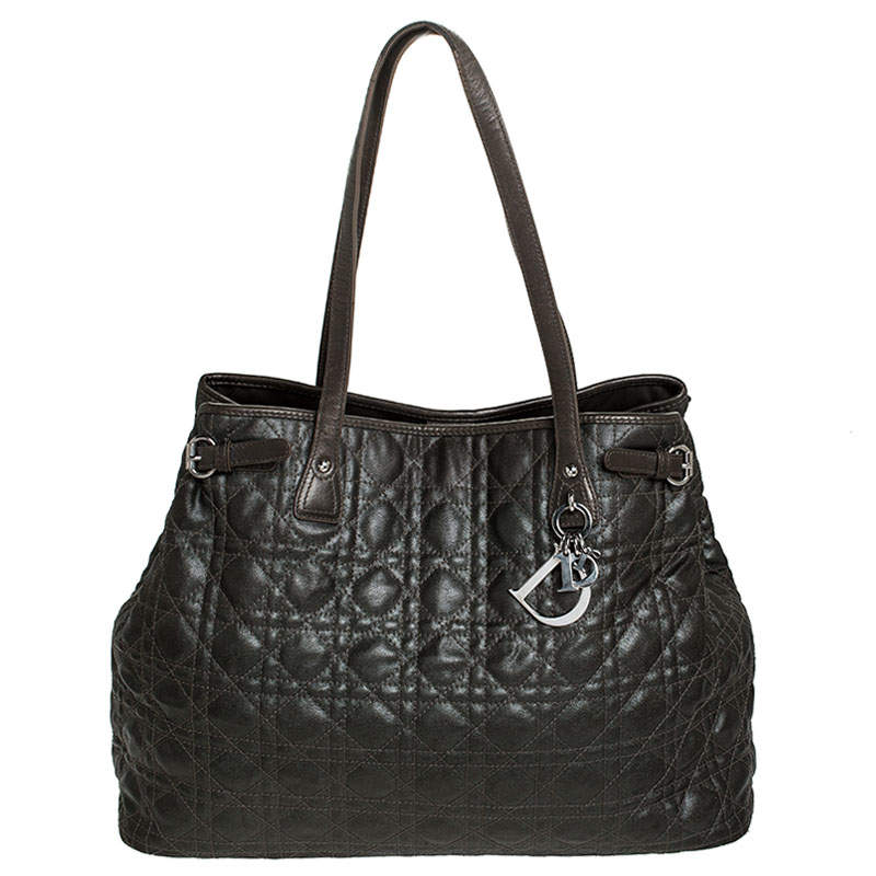 Pre Owned حقيبة ديور باناريا شوبر كانفاس مقوى كاكيه متوسطة 