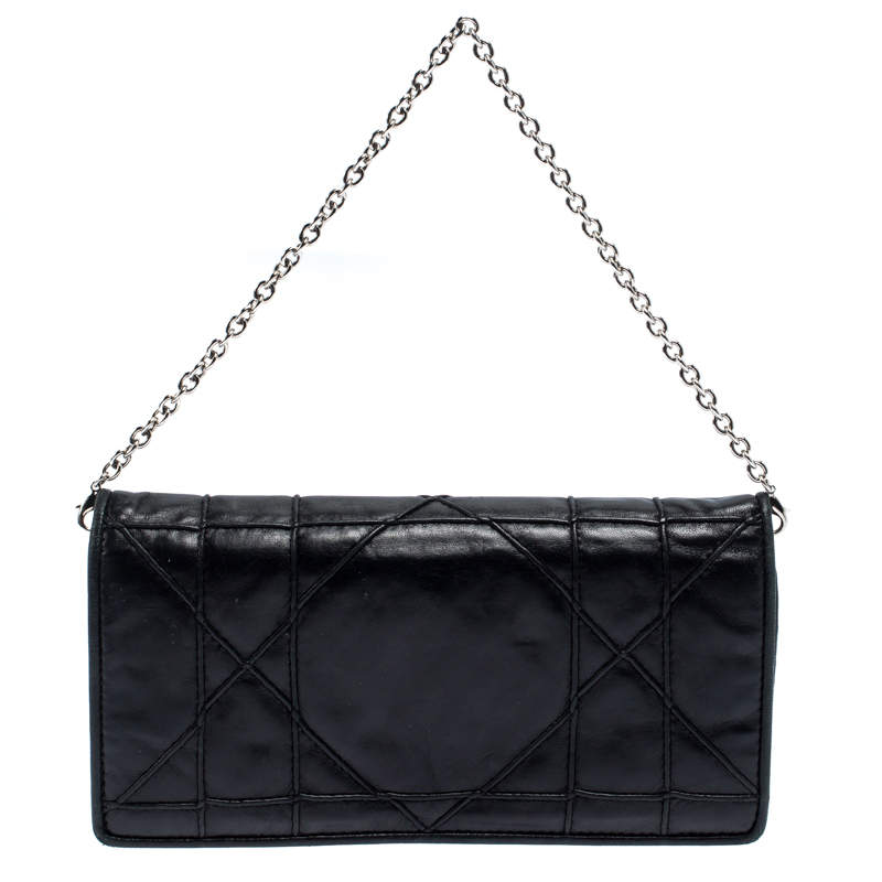مملوكة مسبقًا Dior Black Cannage Leather Chain Wallet