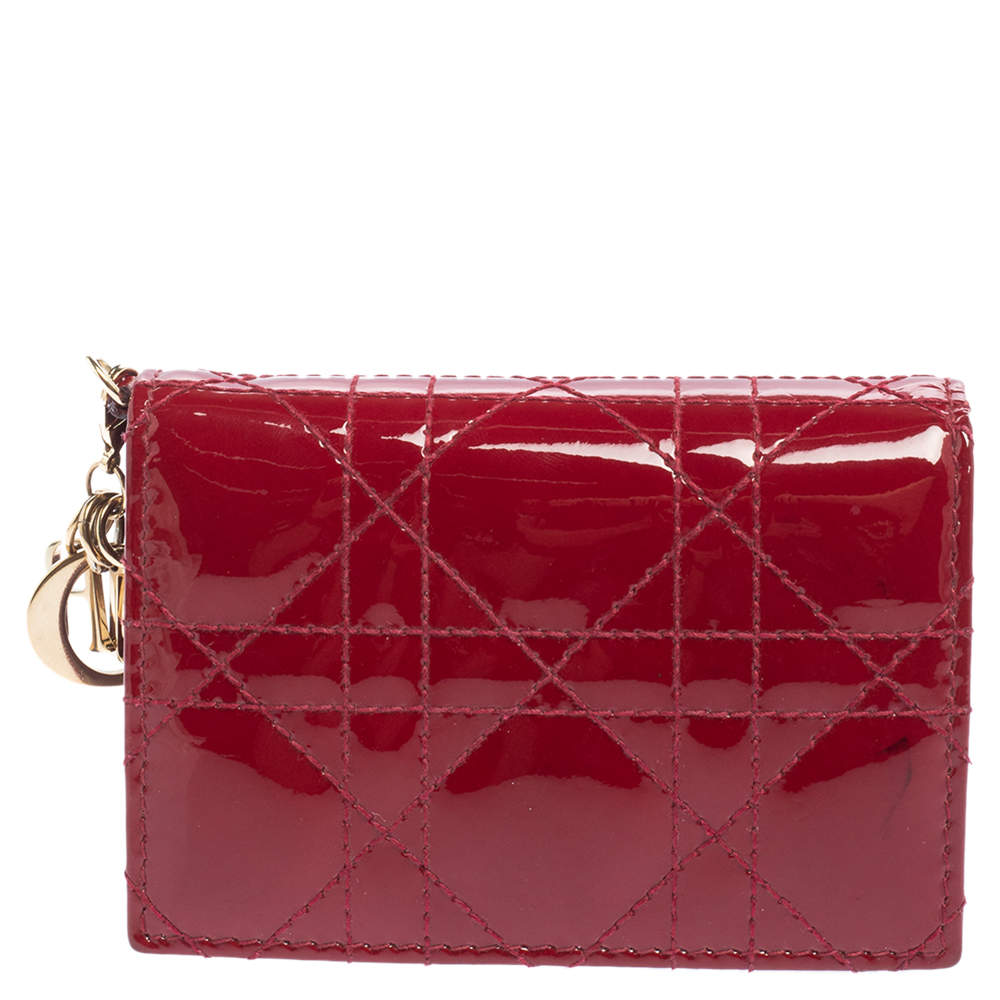 مملوكة مسبقًا حافظة بطاقات ديور ليدي ديور جلد كاناج أحمر لامع 