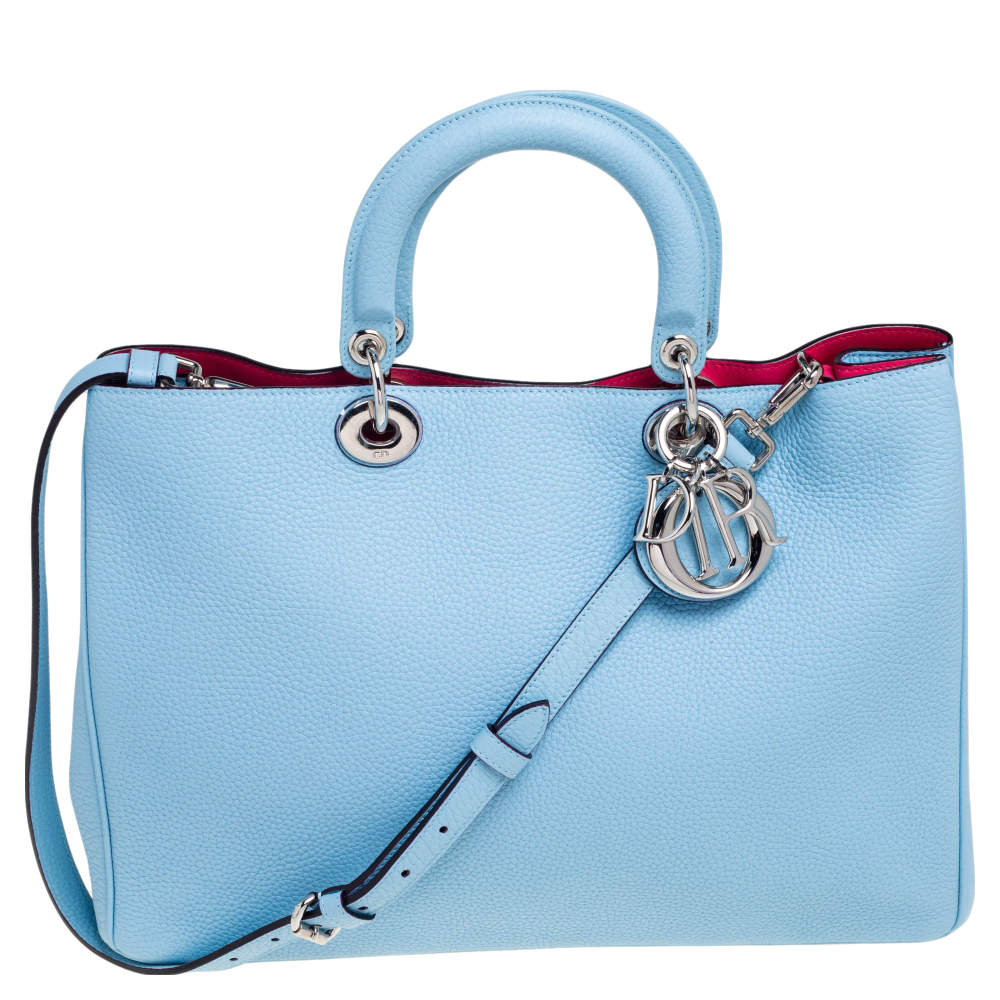 Pre Owned حقيبة يد ديور ديوريسيمو شوبرجلد محبب أزرق فاتح كبيرة 