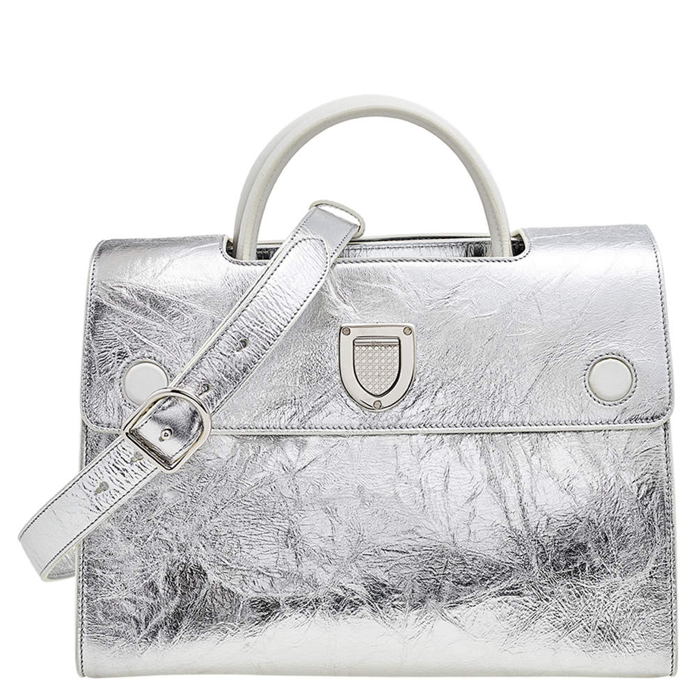 Pre Owned Dior Metallic Silver Leather Medium Diorever Bag
