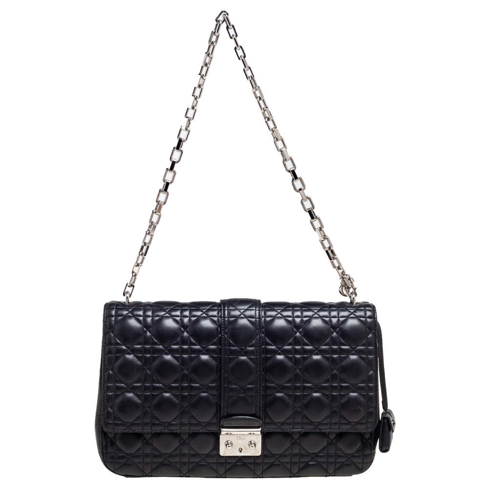 Pre Owned حقيبة ديور بقلاب ميس ديور جلد كاناج أسود كبيرة