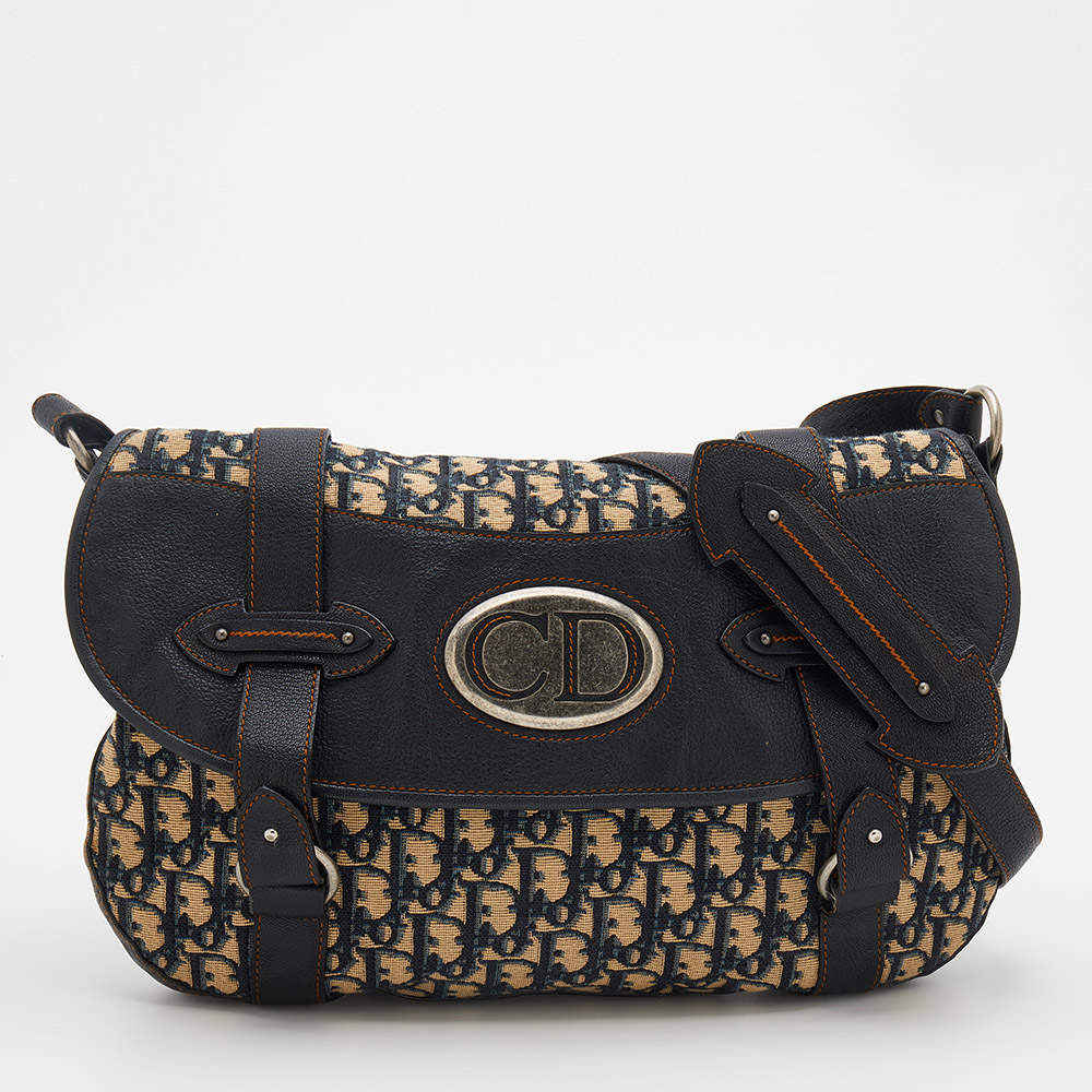 Pre Owned حقيبة كتف ديور فينتدج تروتير جلد وكانفاس أزرق كحلي وبيج مزين بإبليك