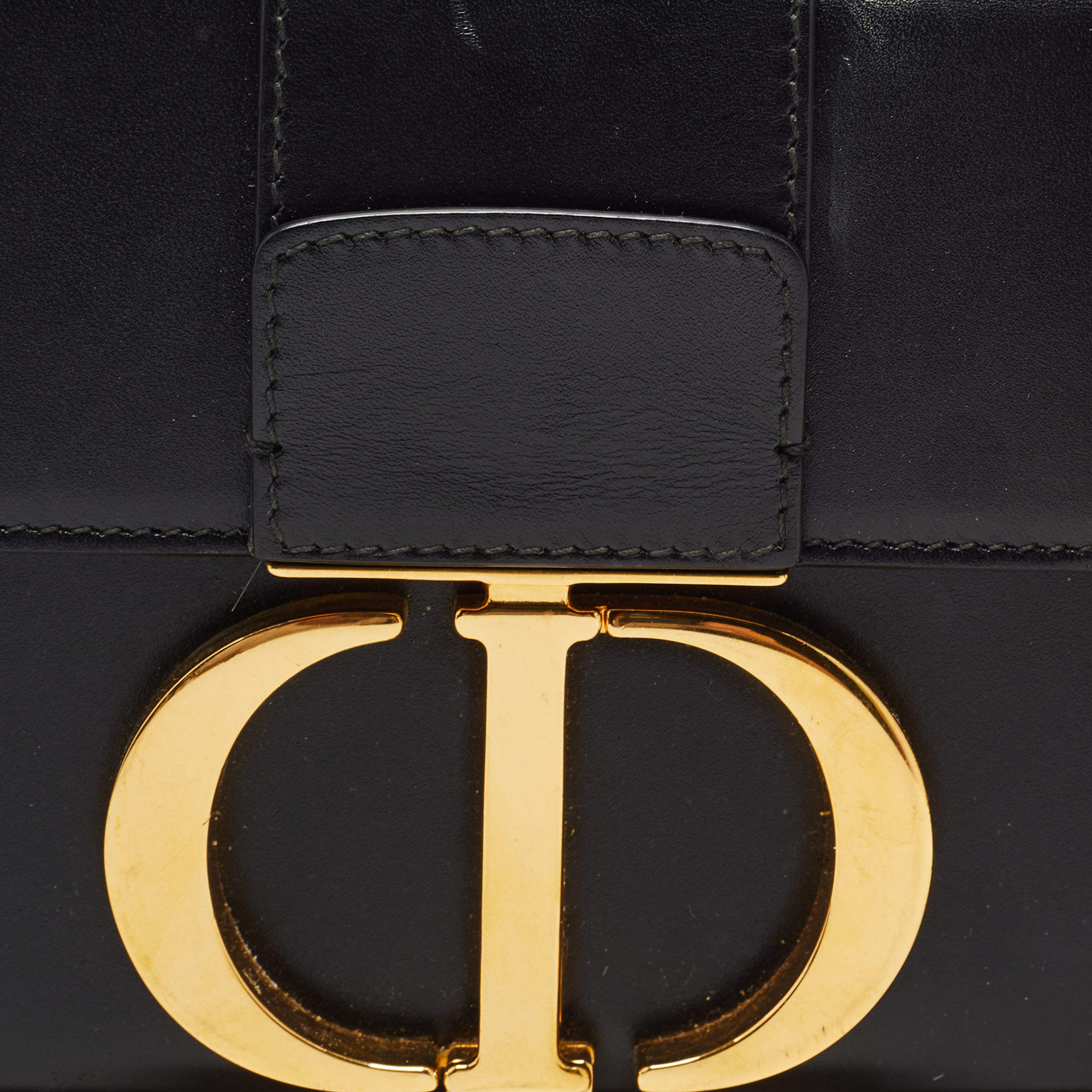 30 montaigne box leather crossbody bag Dior Black in Leather - 31672335