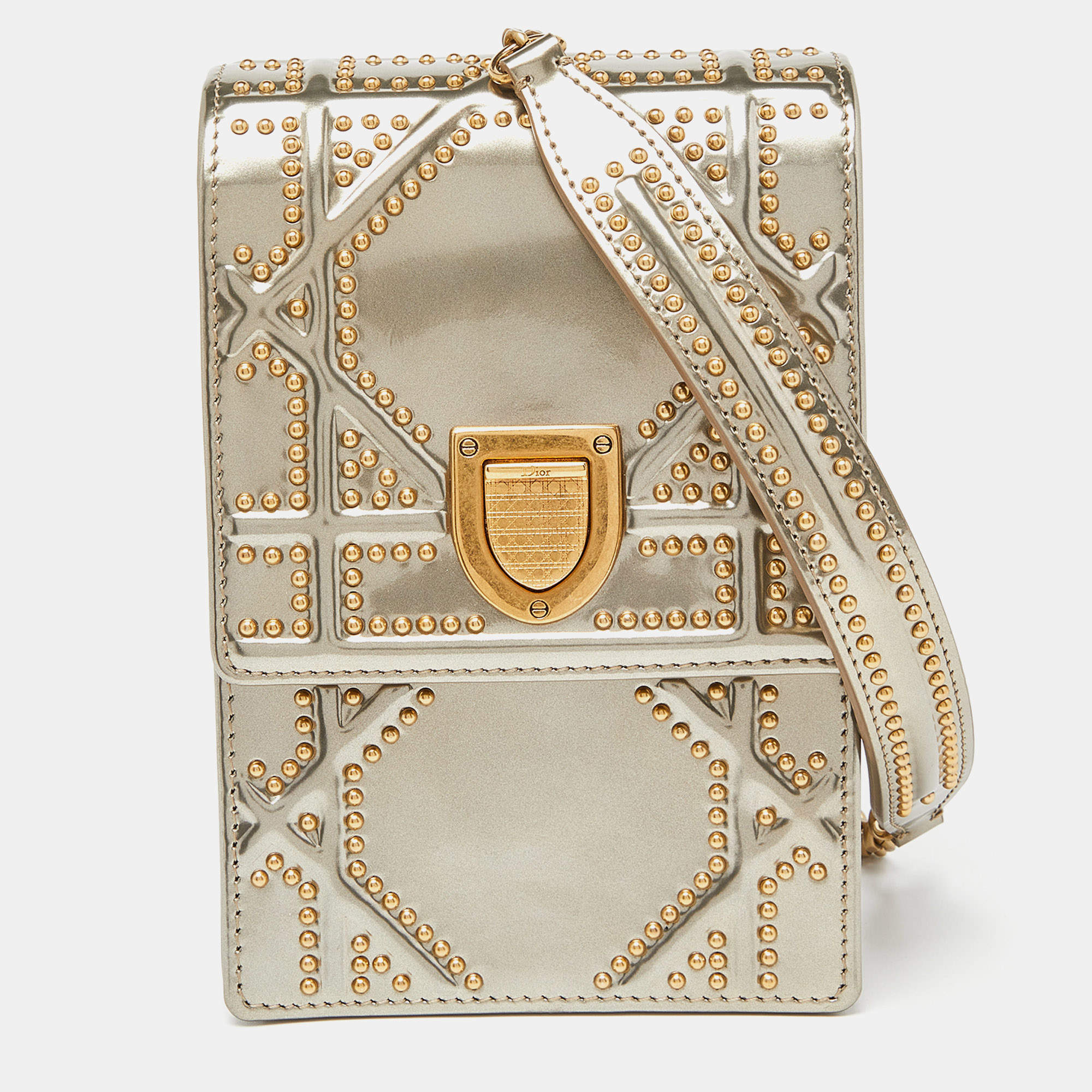 Pre Owned Dior Metallic Gold Glossy Leather Studded Diorama Vertical Clutch