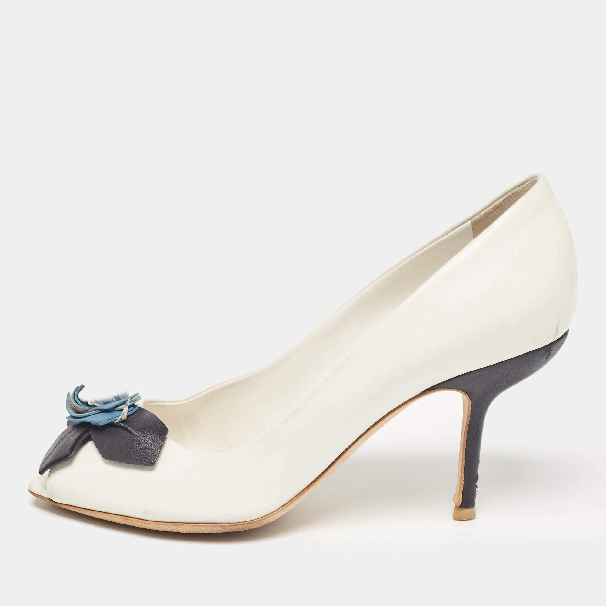 Dior White Leather Flower Applique Peep Toe Pumps Size 37.5