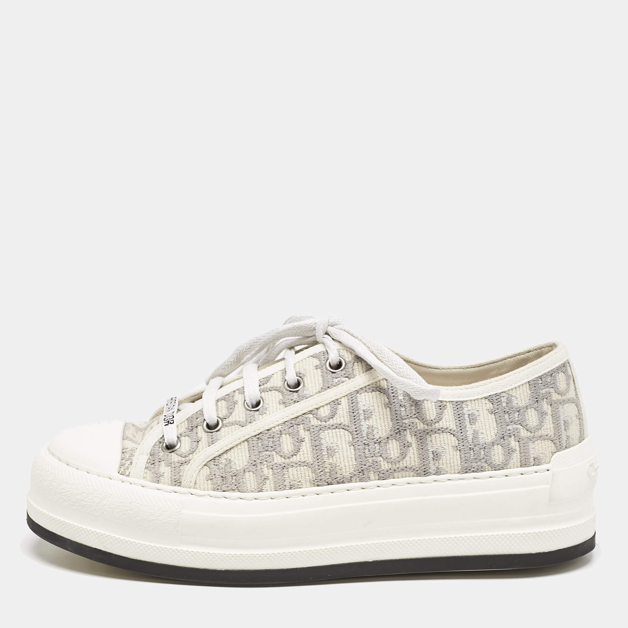 Pre Owned Dior White Oblique Embroidered Canvas and Rubber Walk'n'Dior Sneakers Size 37