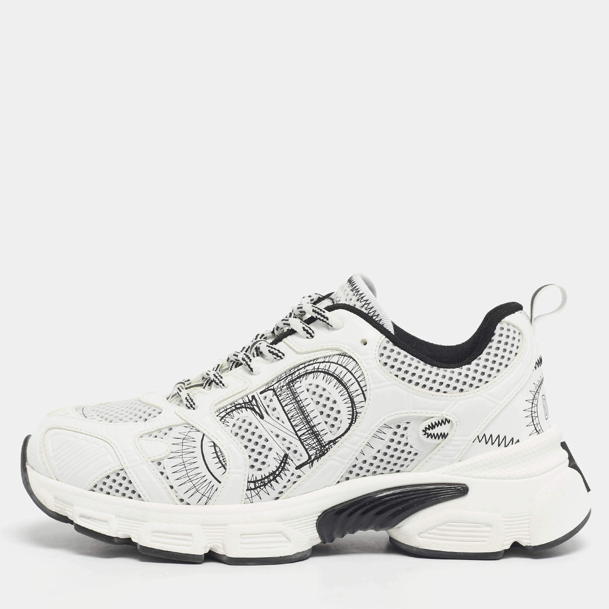 Pre Owned Dior White/Black Mesh Dior Chrono Sneakers Size 37.5