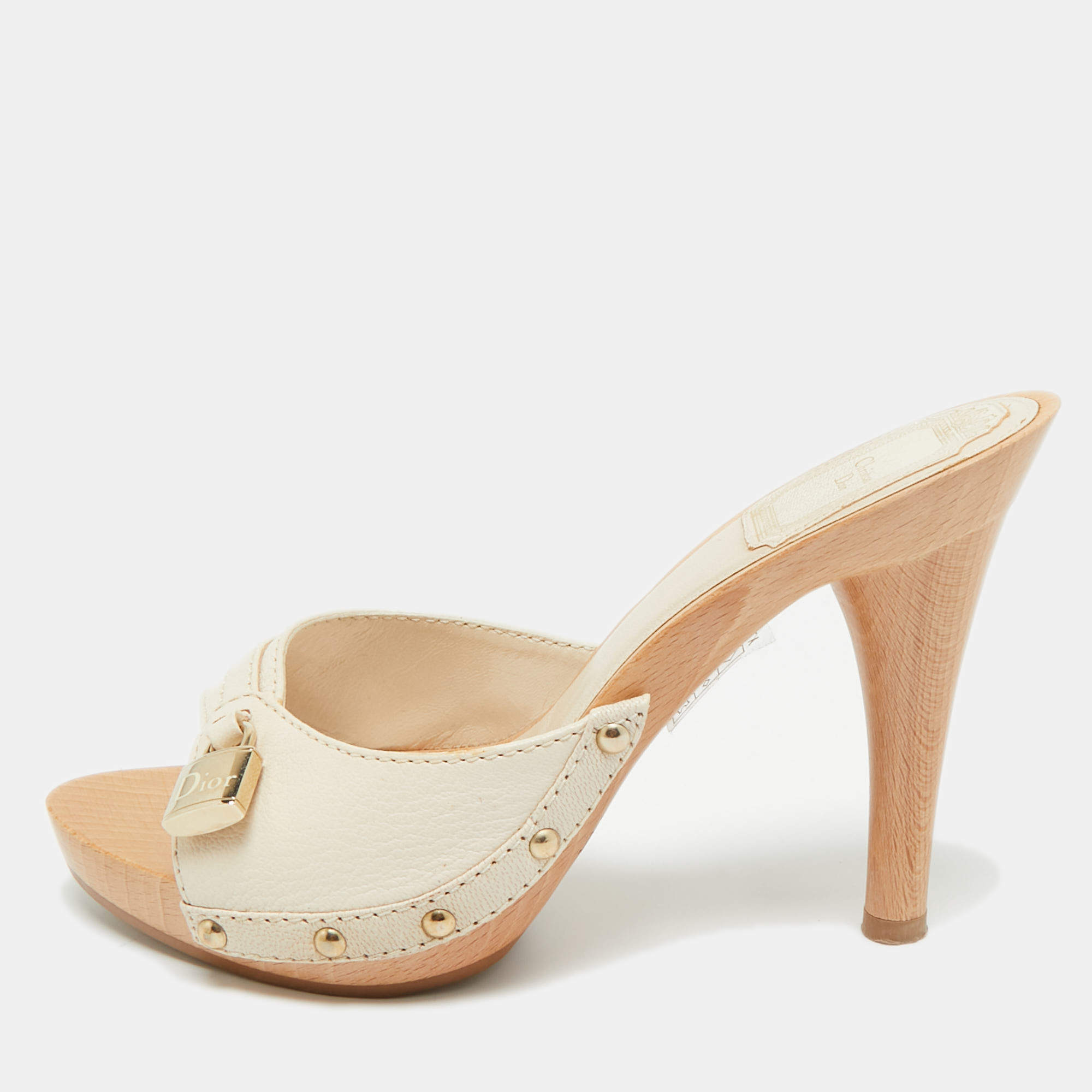 Pre Owned Dior White Leather Luck Slide Sandals Size 36