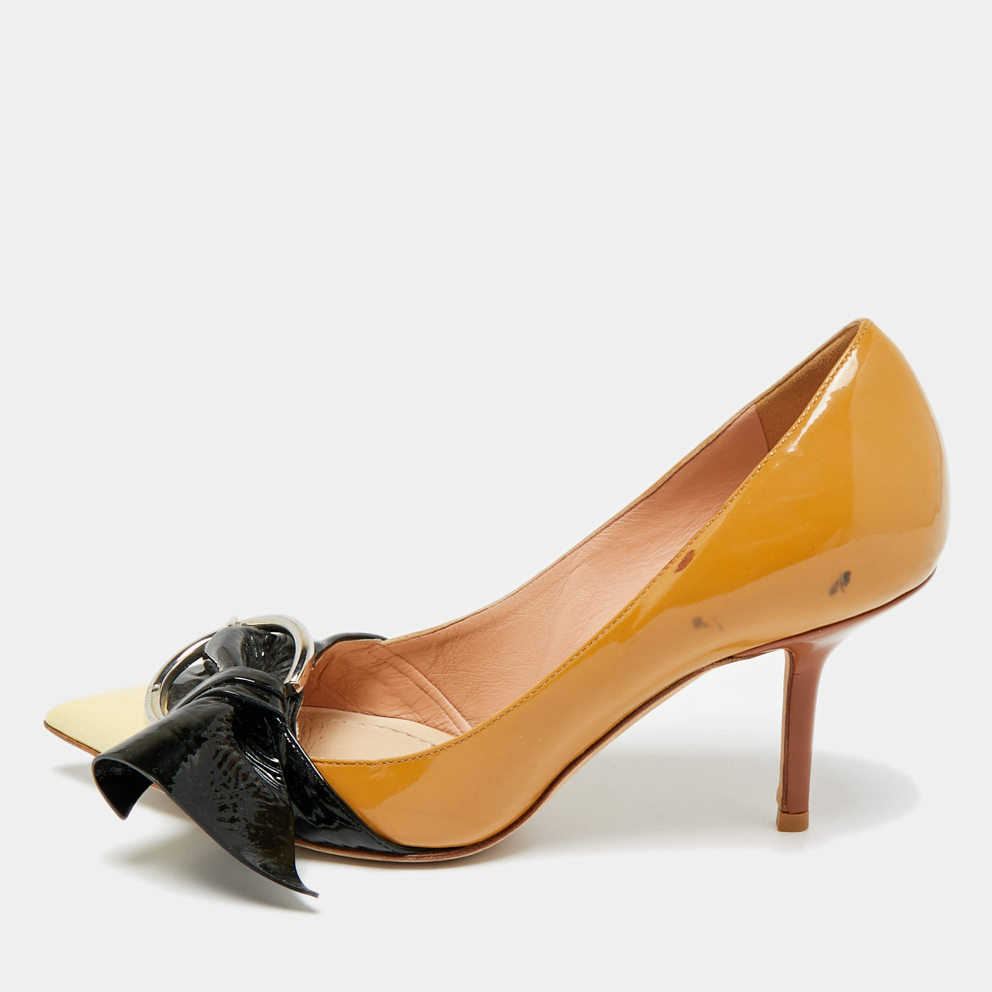 Pre Owned Dior Size 36.5 Beige/Black Patent Leather Pointed Toe Pumps