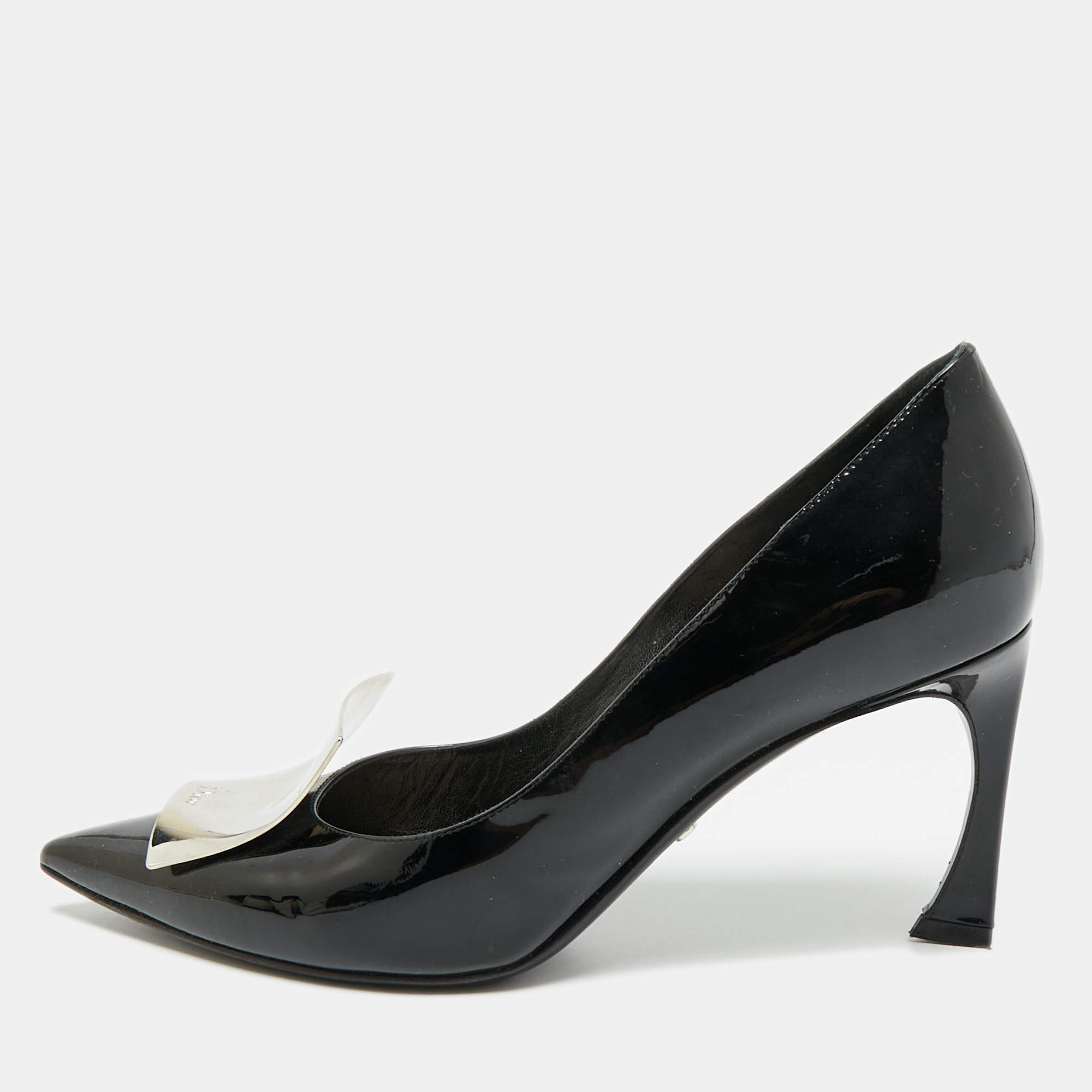 مملوكة مسبقًا Dior Size 36 Black Patent Leather Pionted Toe Pumps