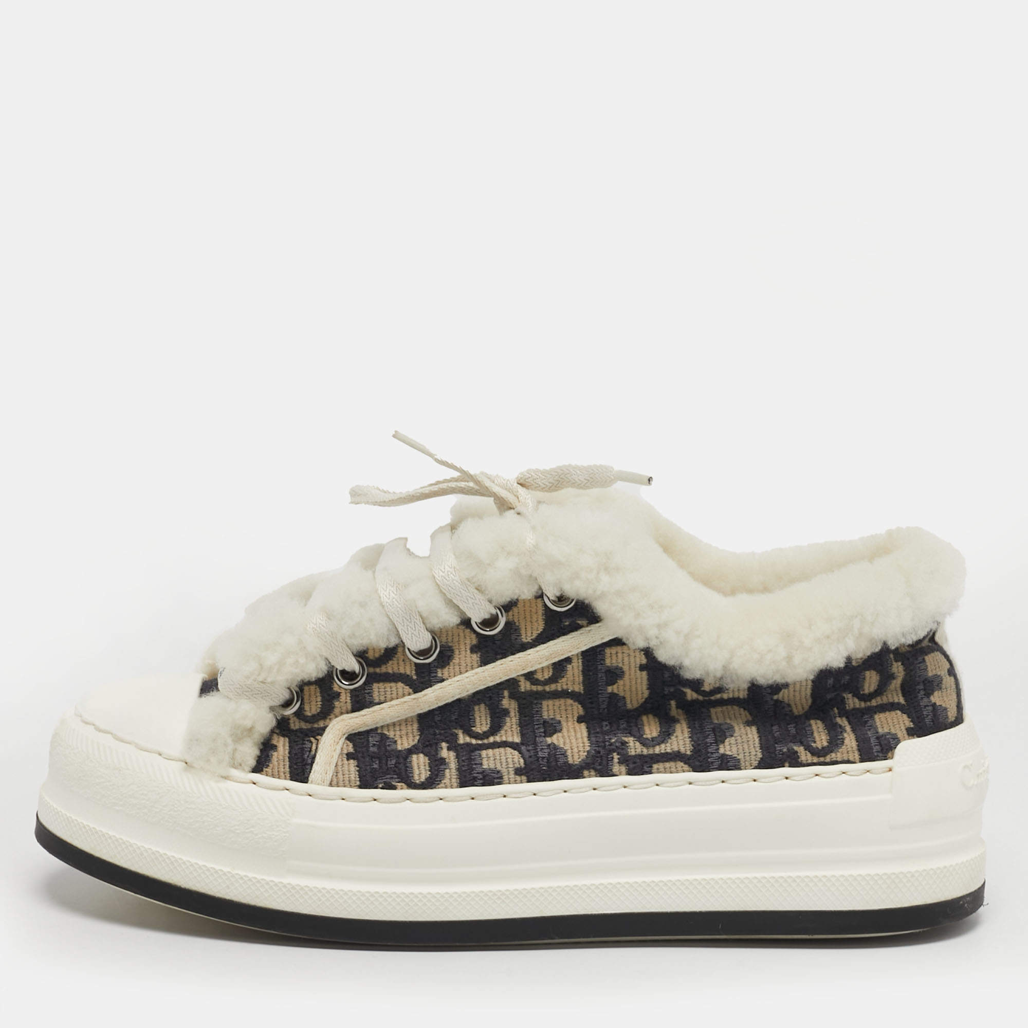 Pre Owned حذاء رياضي ديور والكن ديور دانتيل بطبقة من الصوف وأقمشة زرقاء بحرية مقاس 37