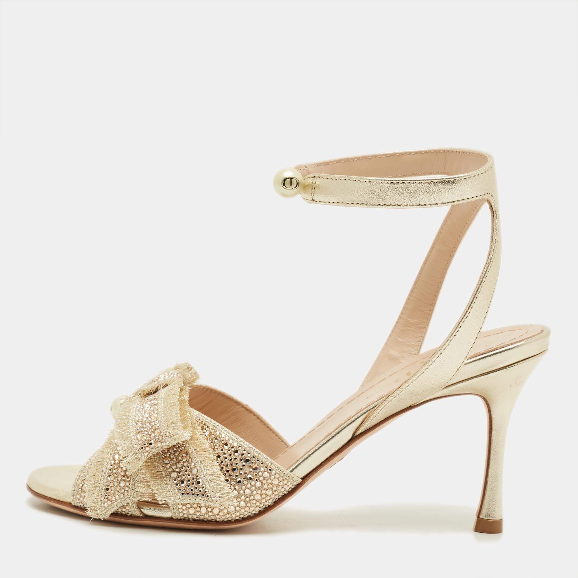 مملوكة مسبقًا Dior Size 36 Gold Leather Pearl Embellished Ankle Strap Sandals