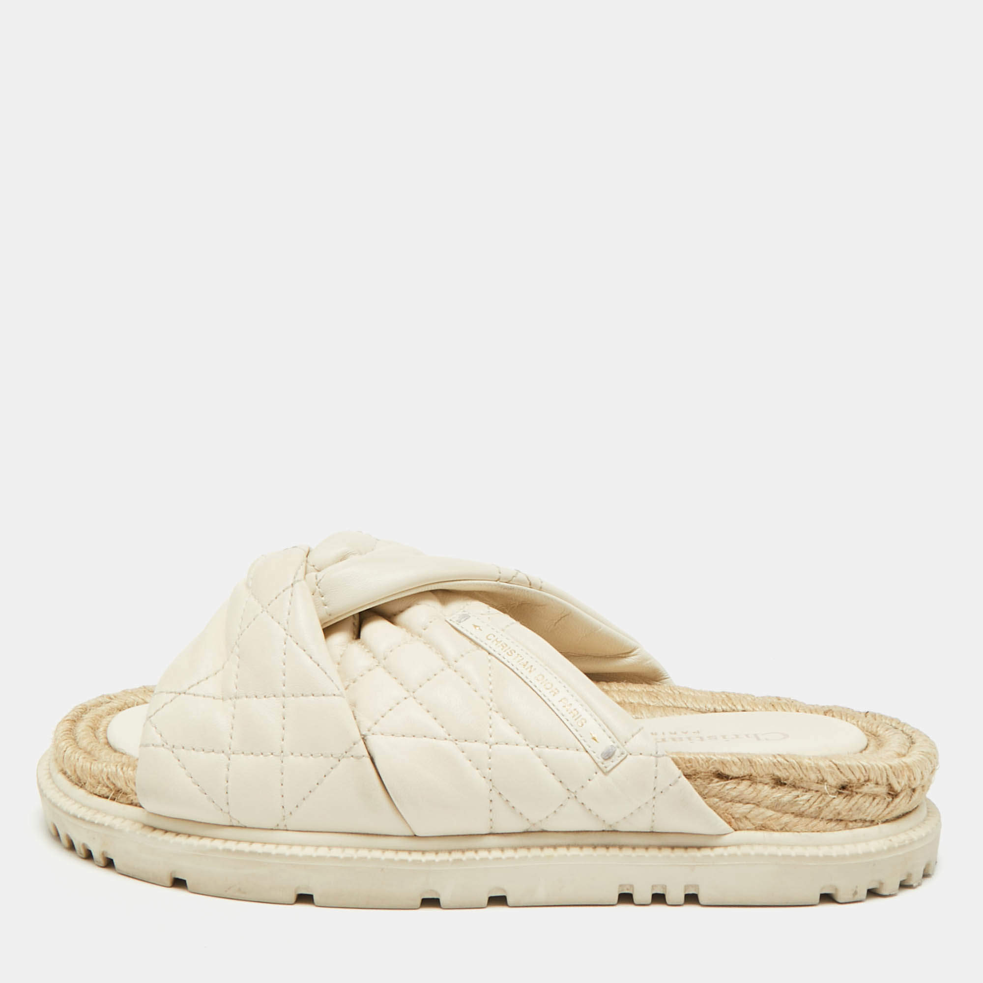 Pre Owned Dior D-twist Size 38.5 Off White Quilted Leather Espadrille Flat Slide