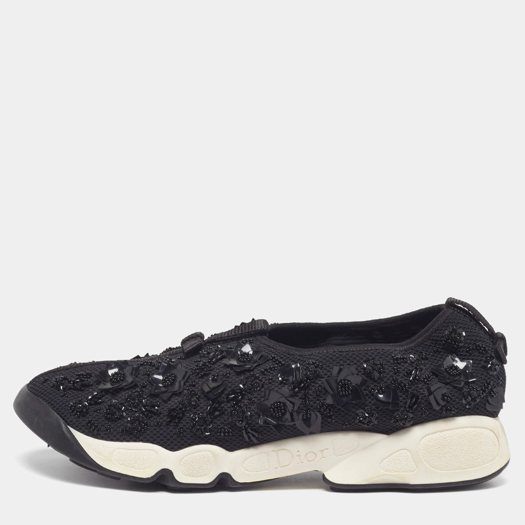 مملوكة مسبقًا Dior Fusion Size 40.5 Black Mesh Crystal Embellished Slip On Sneakers