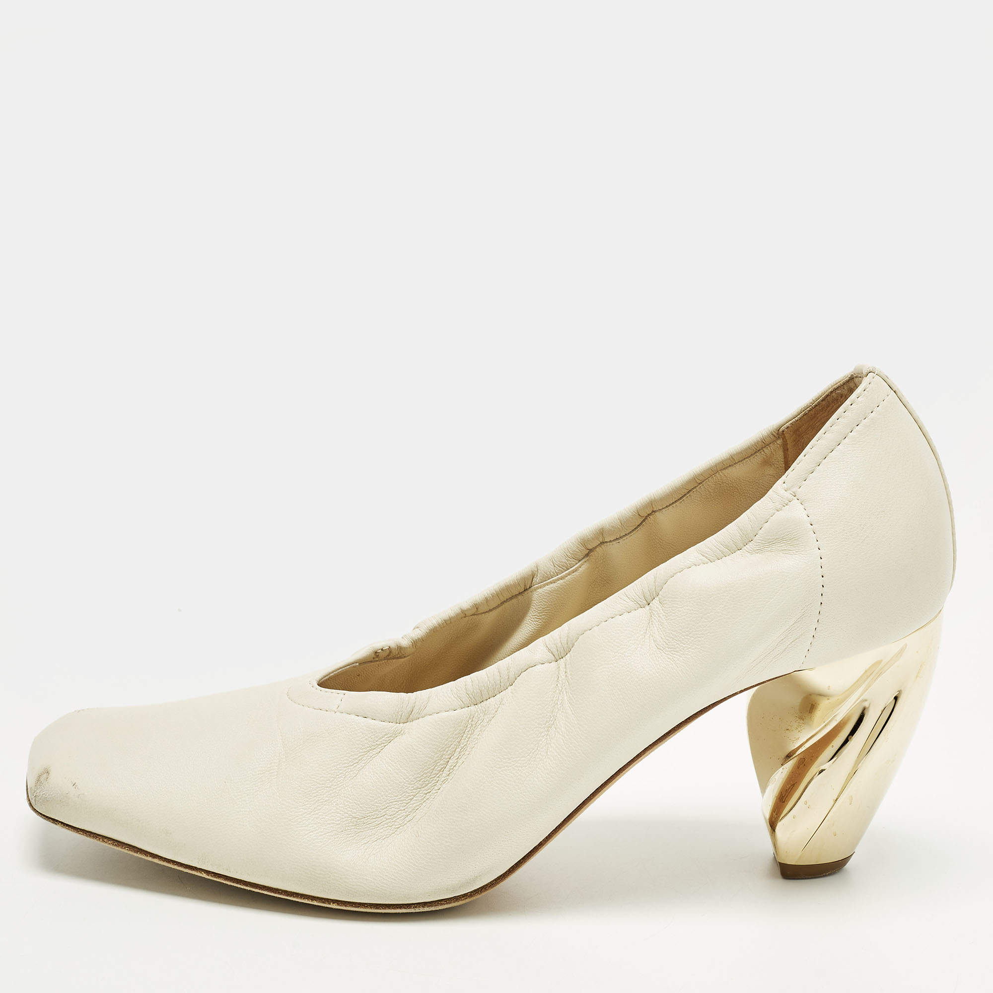Pre Owned Dior Size 36 Cream/Gold Leather Scrunch Square Teo Pumps