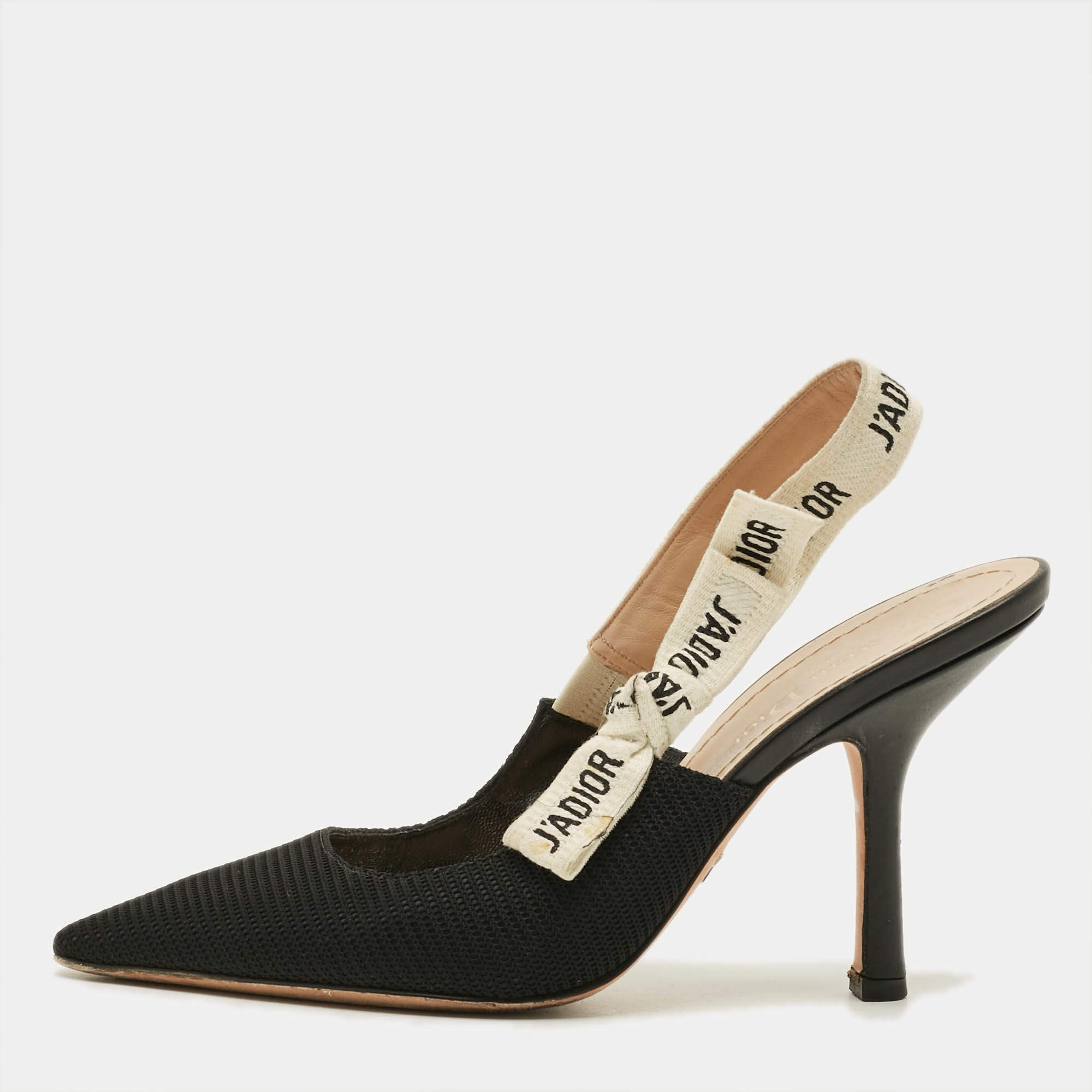 Pre Owned حذاء كعب عالي ديور جادور قماش أسود بحزام خلفي للكاحل مقاس 36.5