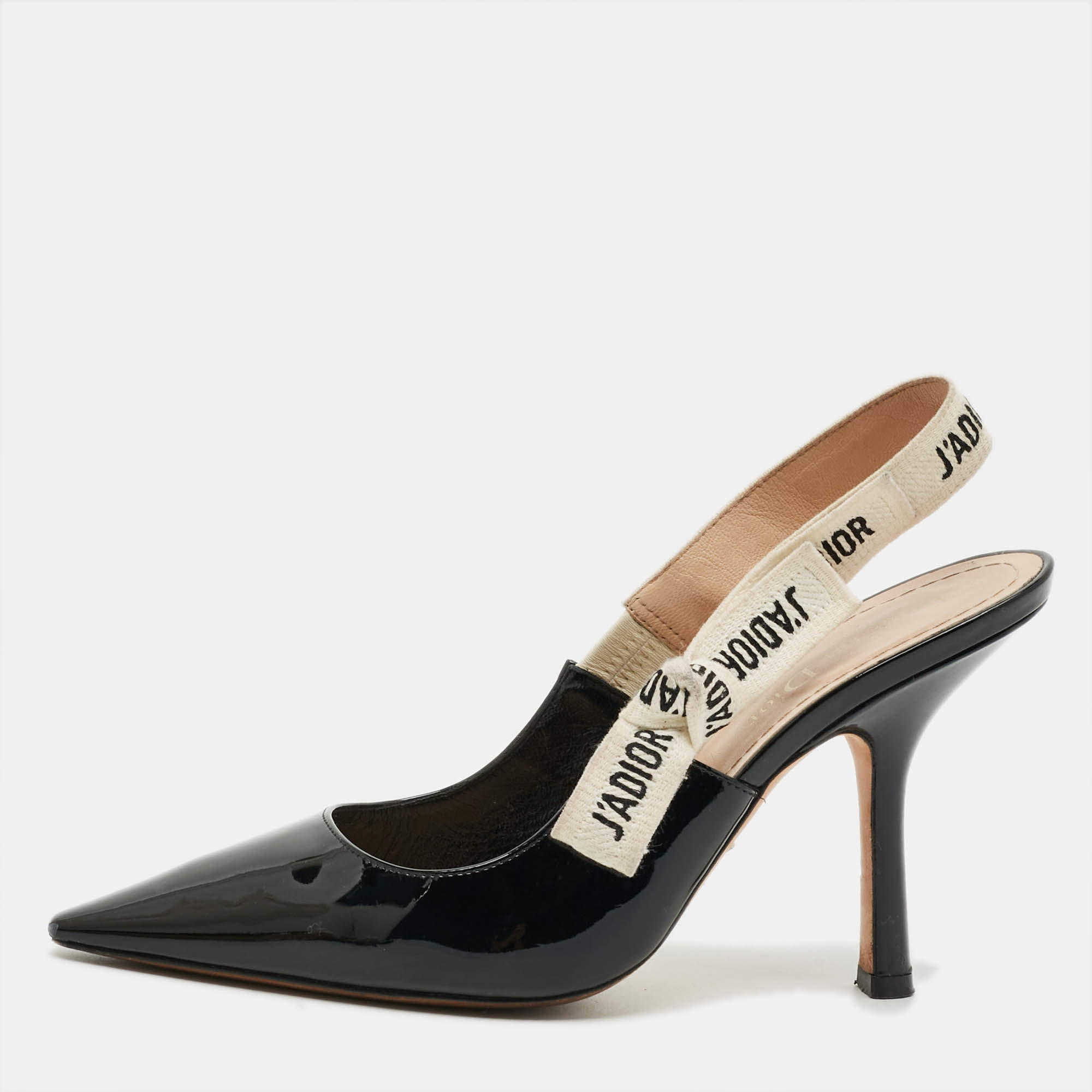 مملوكة مسبقًا Dior J'Adior Size 37 Black/White Canvas and Patent Leather Slingback Pumps