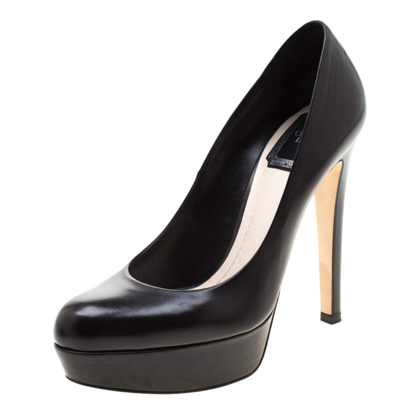 مملوكة مسبقًا Dior Black Leather Platform Pumps Size 37