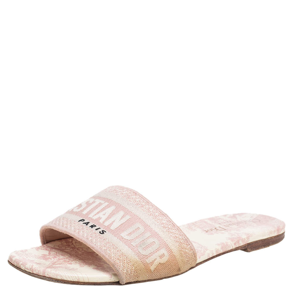 مملوكة مسبقًا Dior Pink/Cream Embroidered Canvas Dway Flat Slides Size 37