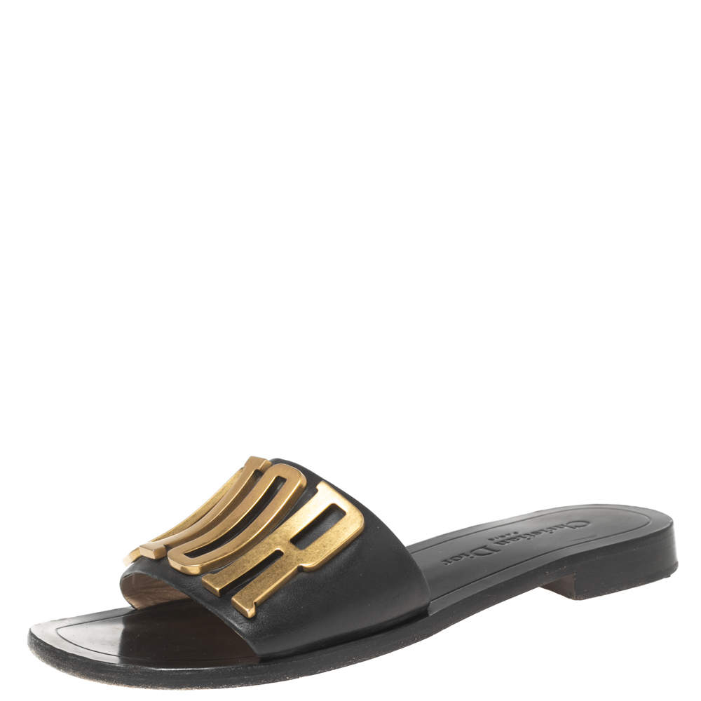 مملوكة مسبقًا Dior Black Leather Revolution Logo Flat Slides Size 36
