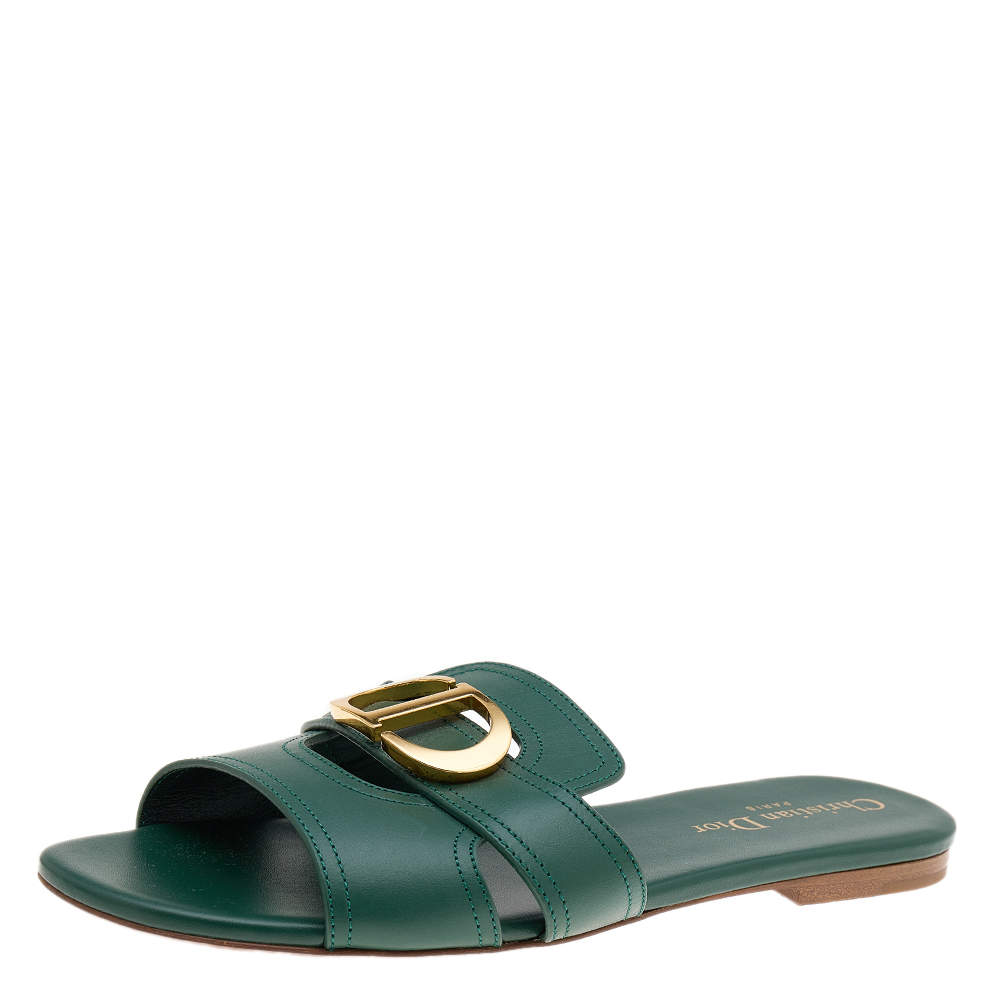 مملوكة مسبقًا Dior Green Leather 30 Montaigne Flat Sandals Size 37