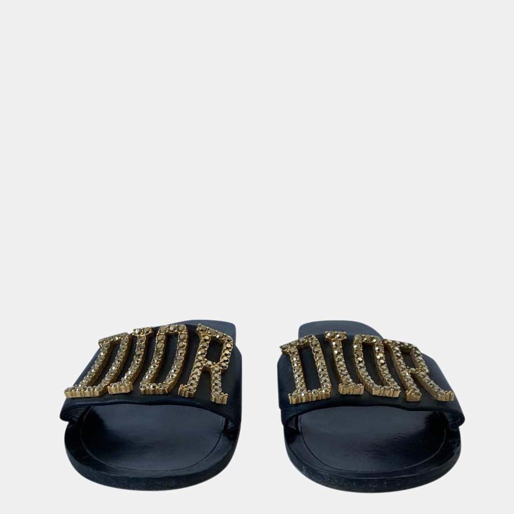 Dior discount pearl slides