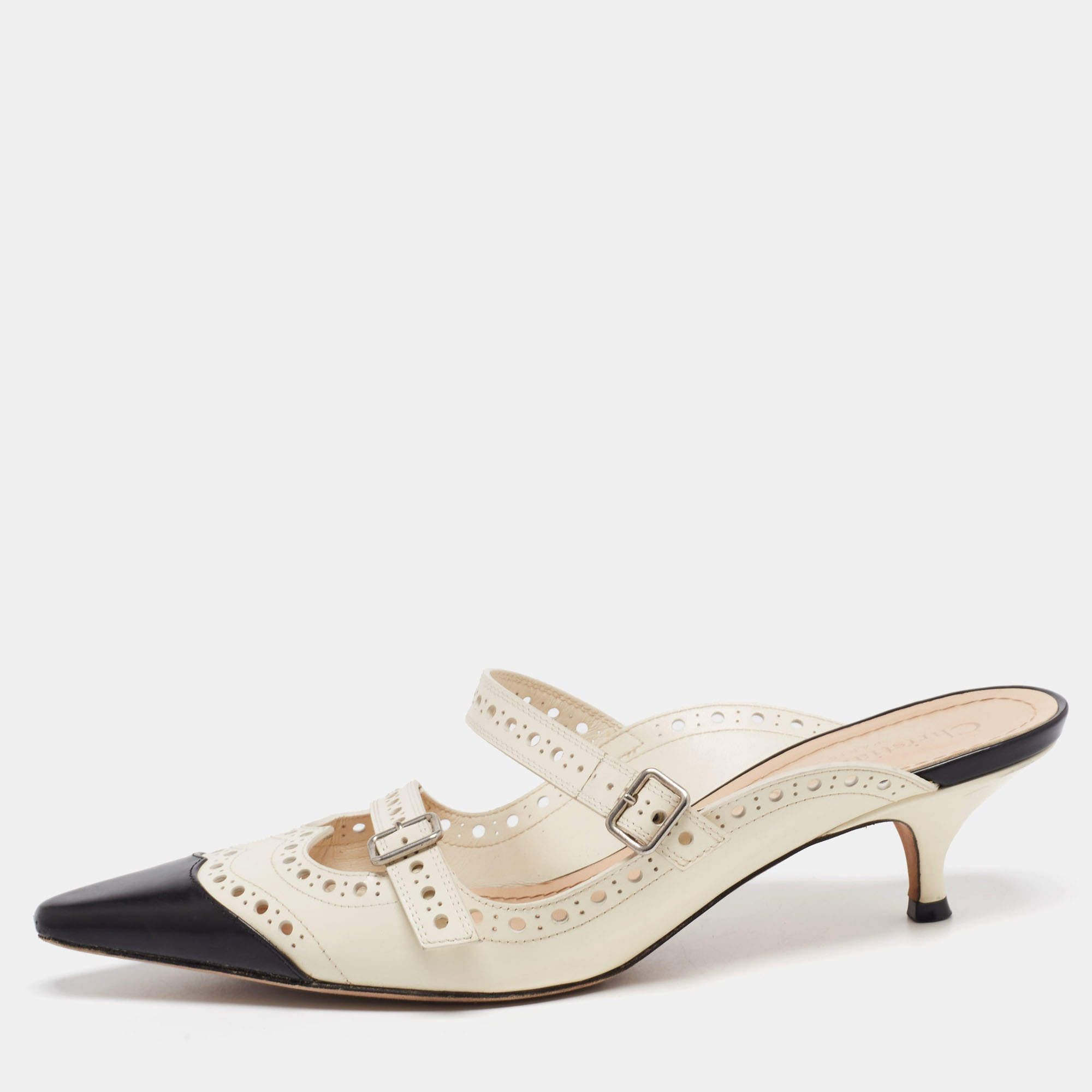 مملوكة مسبقًا حذاء سلايد ديور سبيكتاديور جلد أبيض/أسود مقاس 38