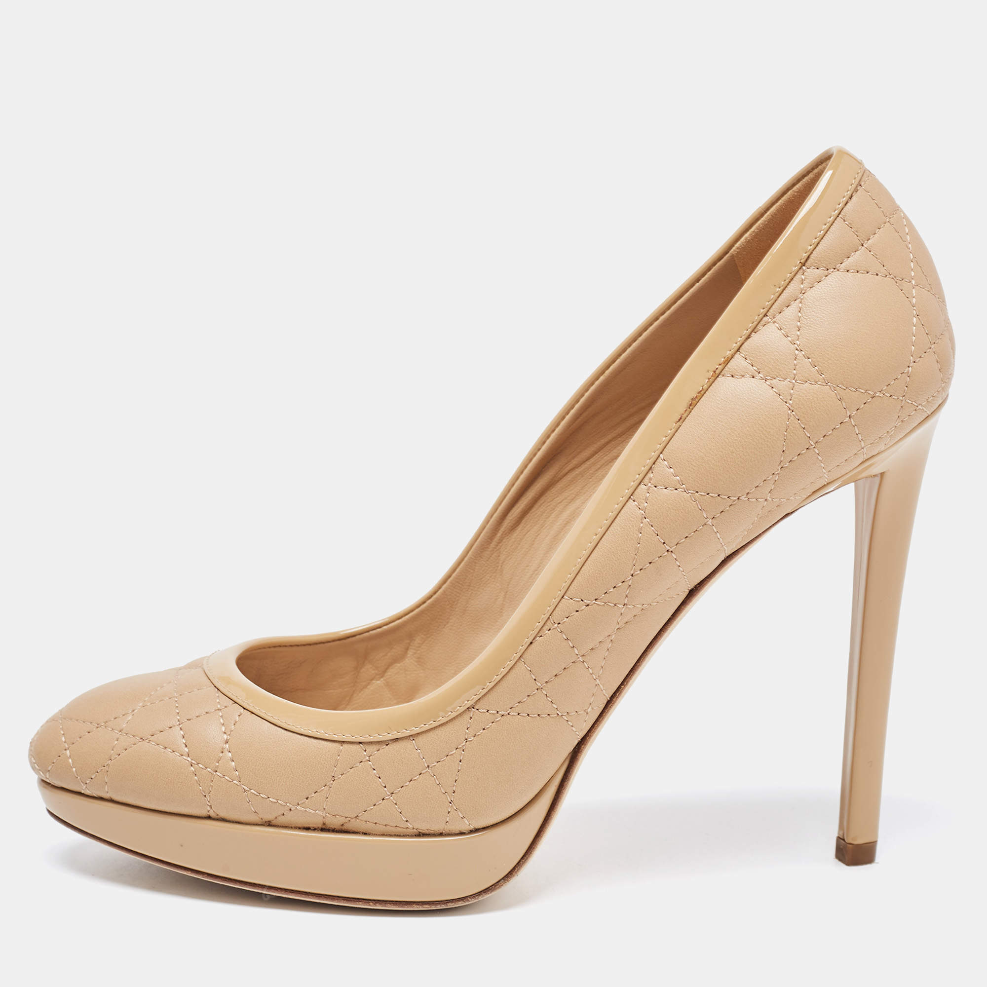 Pre Owned Dior Beige Quilted Leather and Patent Pumps Size 39