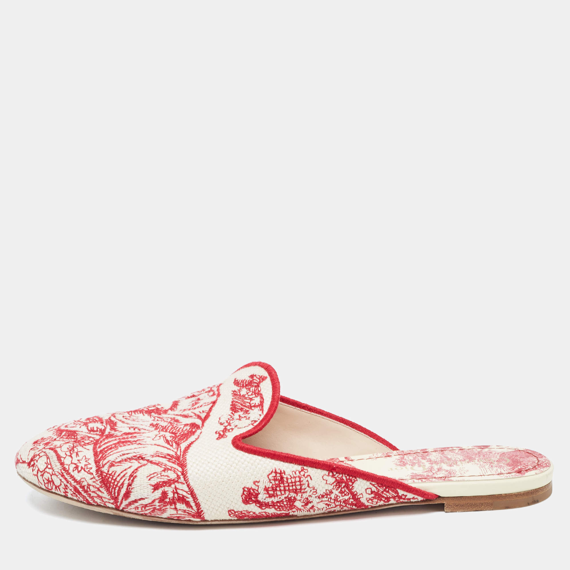 Pre Owned Dior Red/Beige Embroidered Canvas Toile De Jouy Flat Mules Size 41