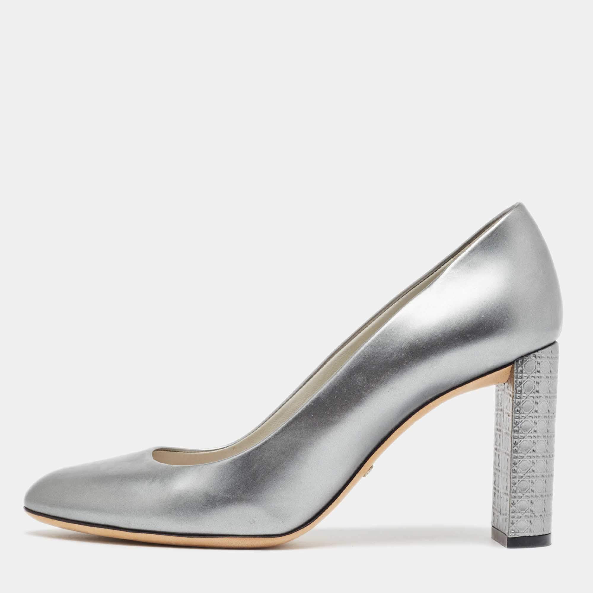 Pre Owned Dior Grey Leather Cannage Block Heel Pumps Size 37