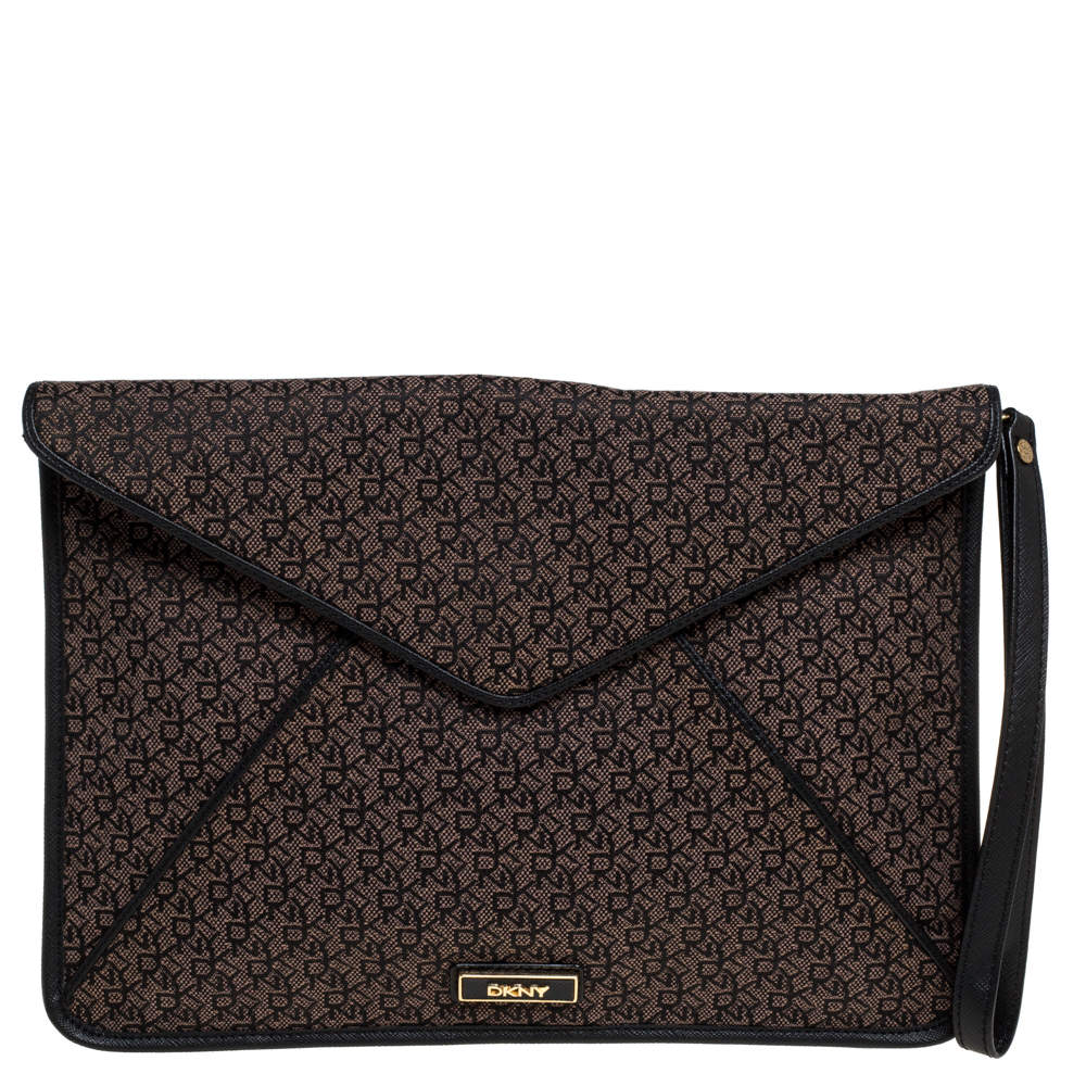 Pre Owned Dkny Brown/Black Canvas and Leather Wristlet Clutch