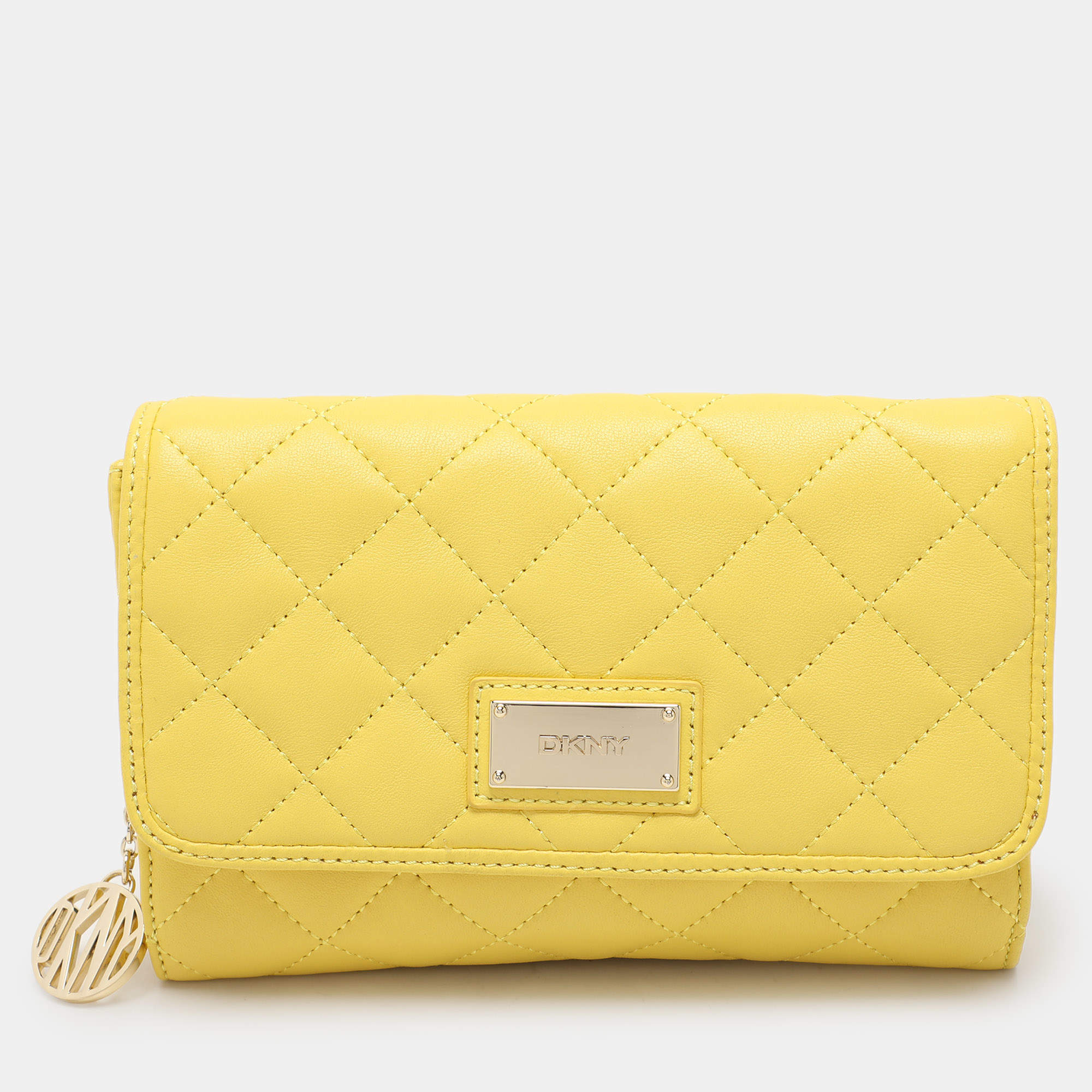 Pre Owned Dkny Yellow Quilted Leather Flap Shoulder Bag