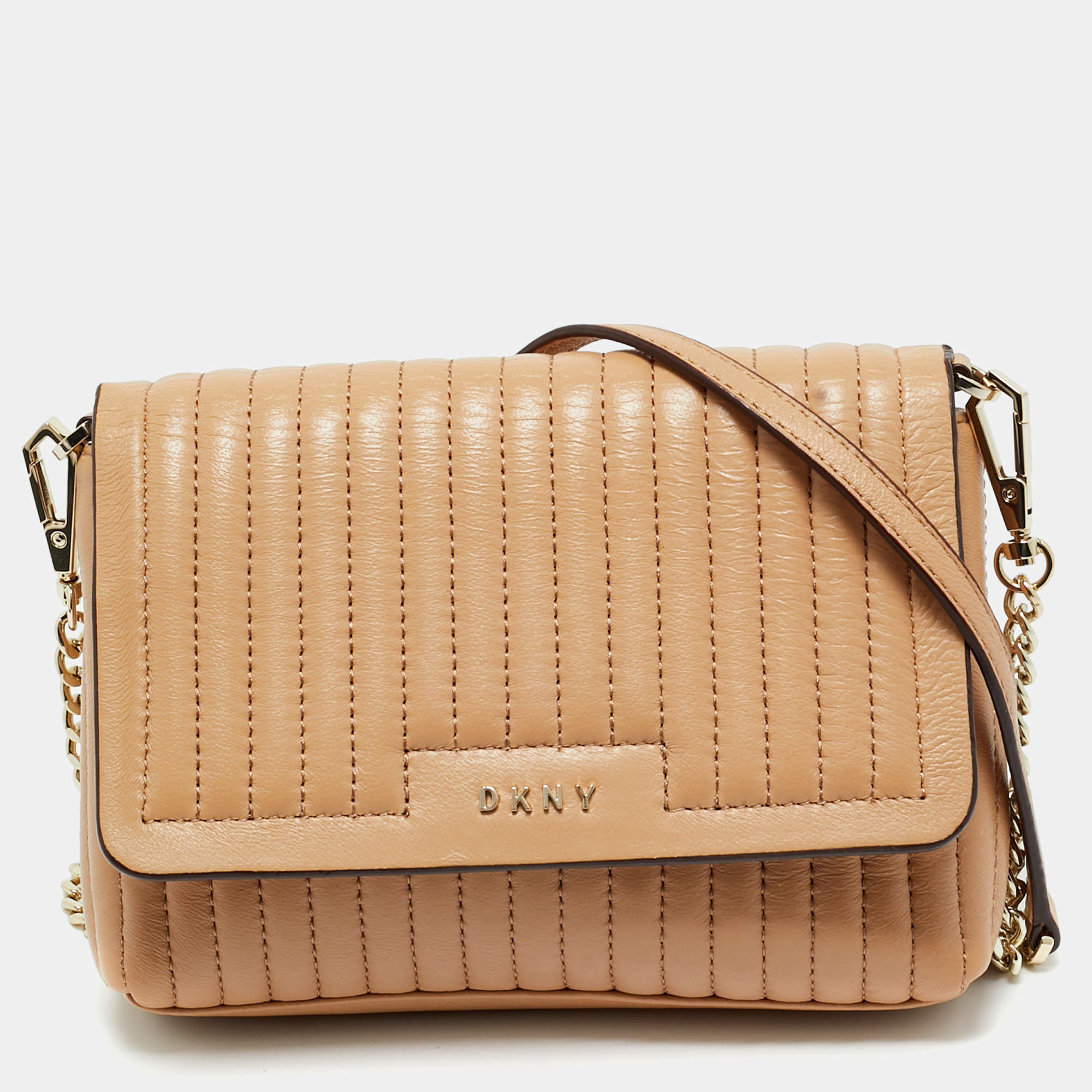 Pre Owned DKNY Beige Quilted Leather Gansevoort Crossbody Bag