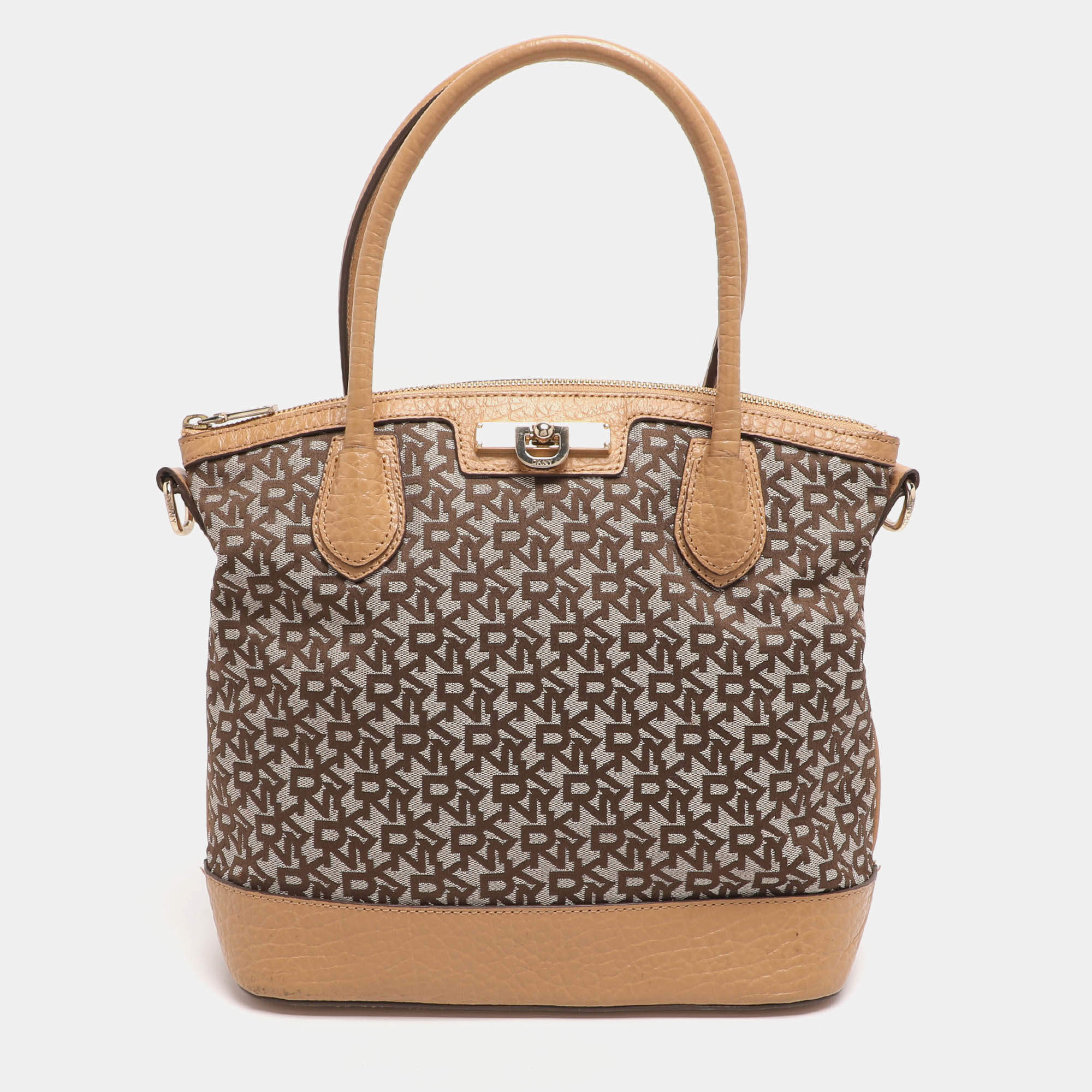 مملوكة مسبقًا حقيبة دي كي إن واي ساتشيل قماش وتفاصيل جلد بيج