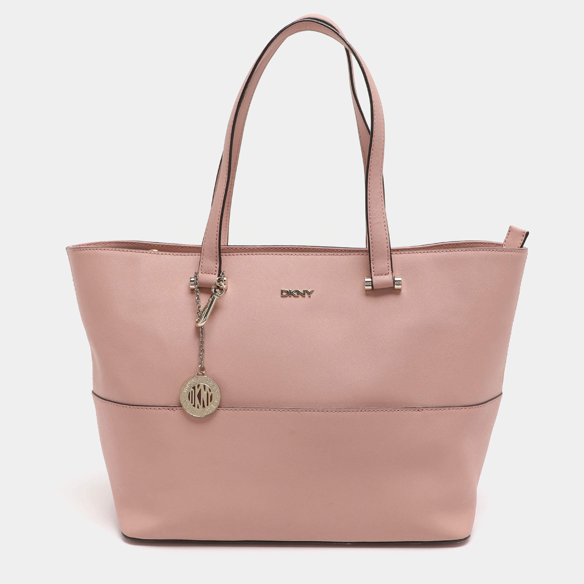 مملوكة مسبقًا Dkny Bryant Park Blush Pink Saffiano Leather Shopper Tote