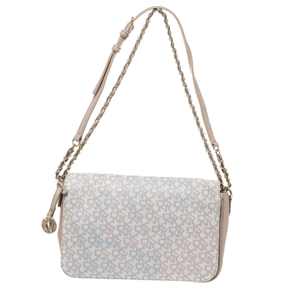 مملوكة مسبقًا Dkny Beige/White Signature Coated Canvas and Leather Flap Shoulder Bag