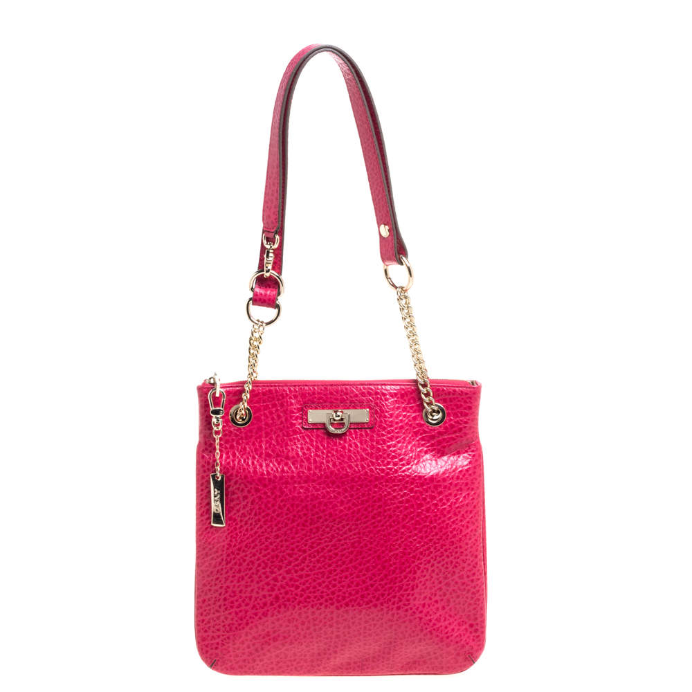 مملوكة مسبقًا DKNY Magenta Pebbled Leather Zip Chain Shoulder Bag