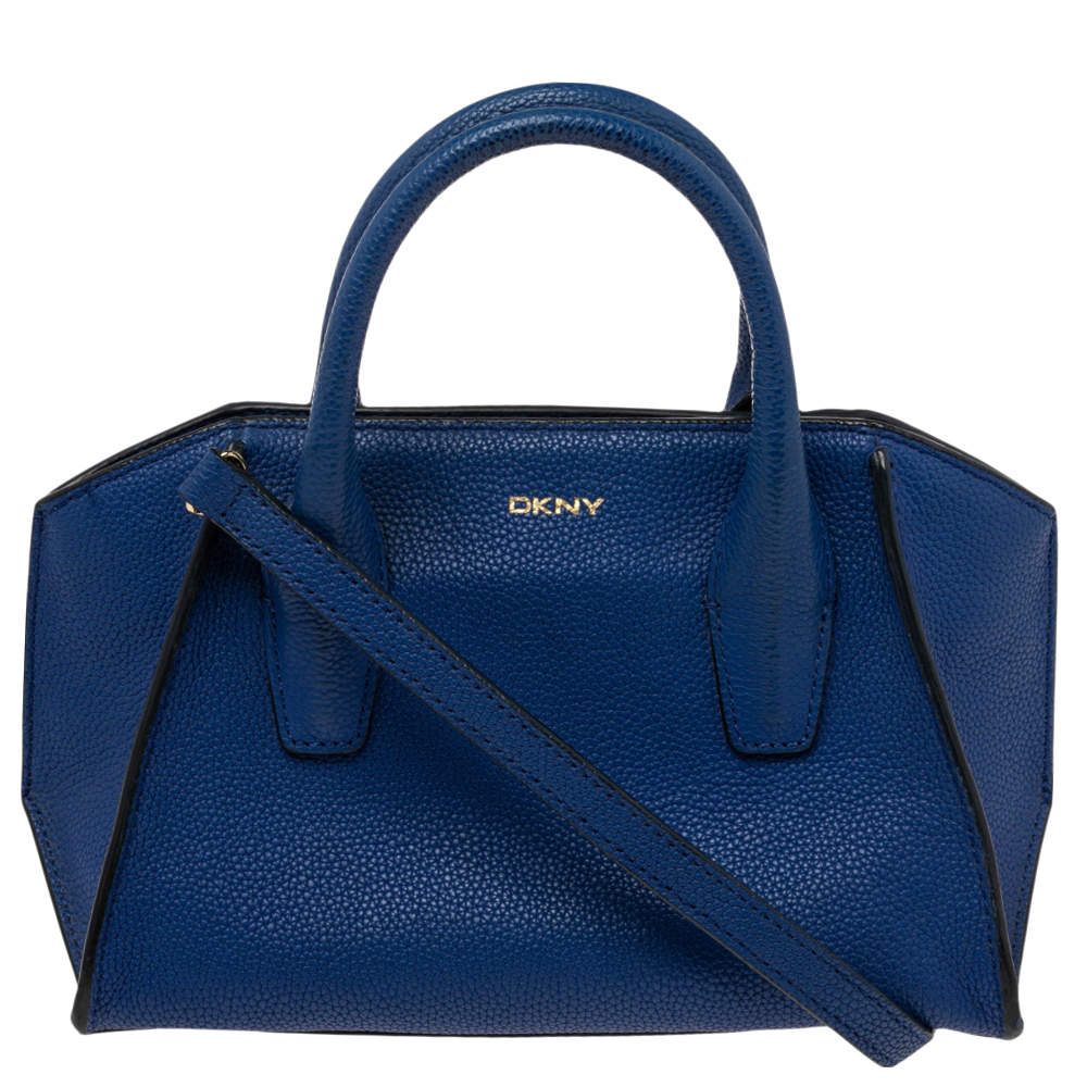 مملوكة مسبقًا حقيبة دي كي أن واي "شيلسي" جلد أزرق 